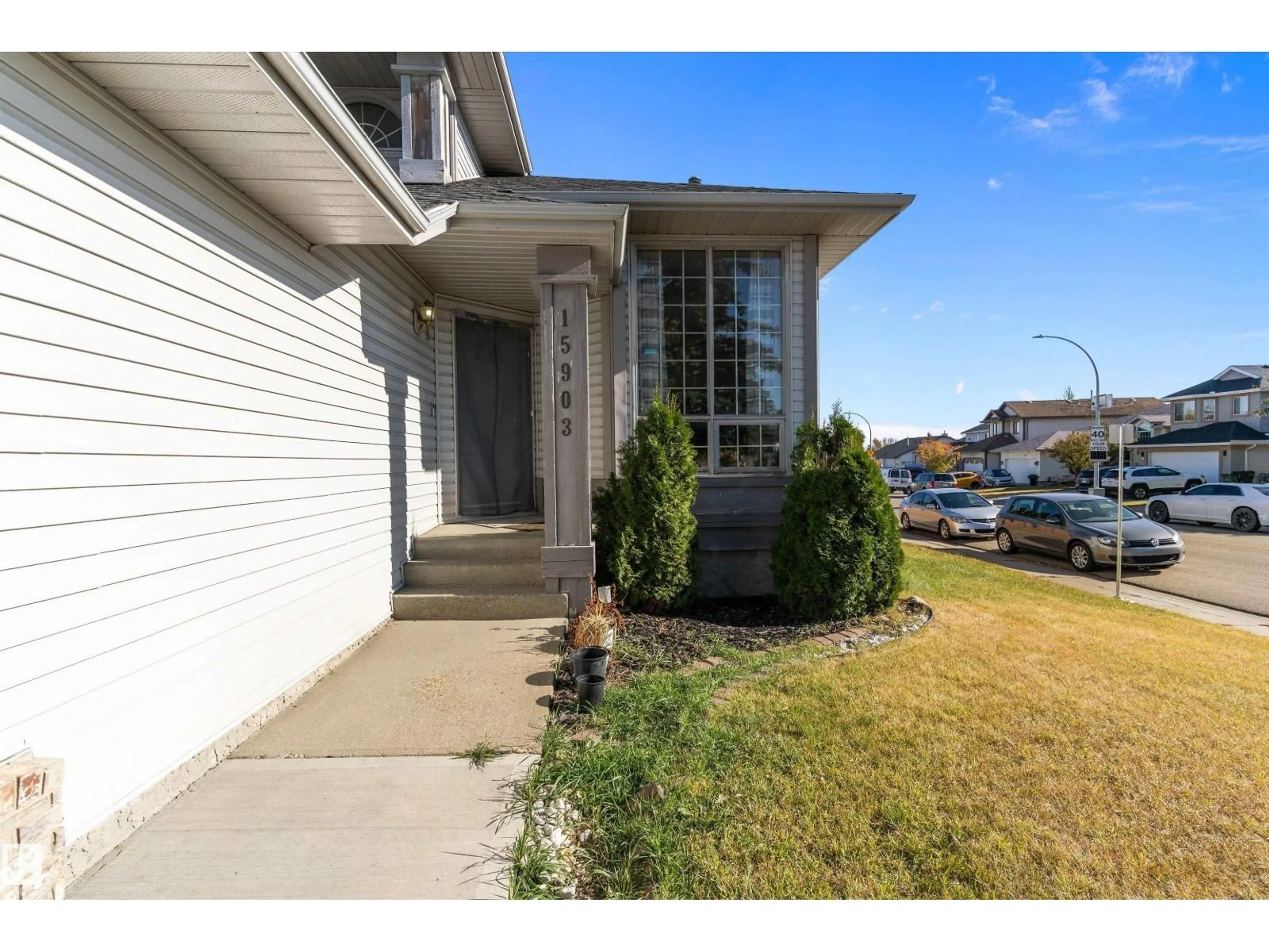 Unknown for NW - 15903 62 ST, Edmonton Alberta T5Y2R9