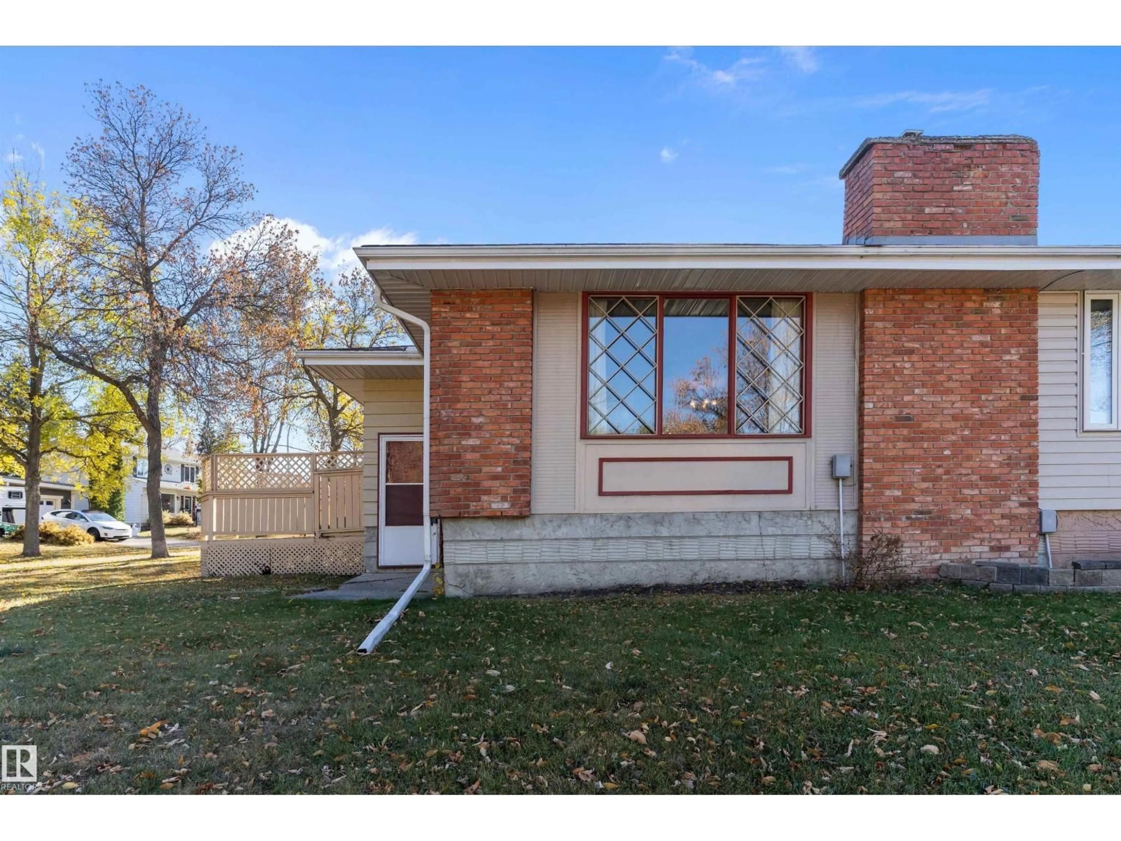 Home with brick exterior material, street for 2 GREENBRIER CR, St. Albert Alberta T5W3J9