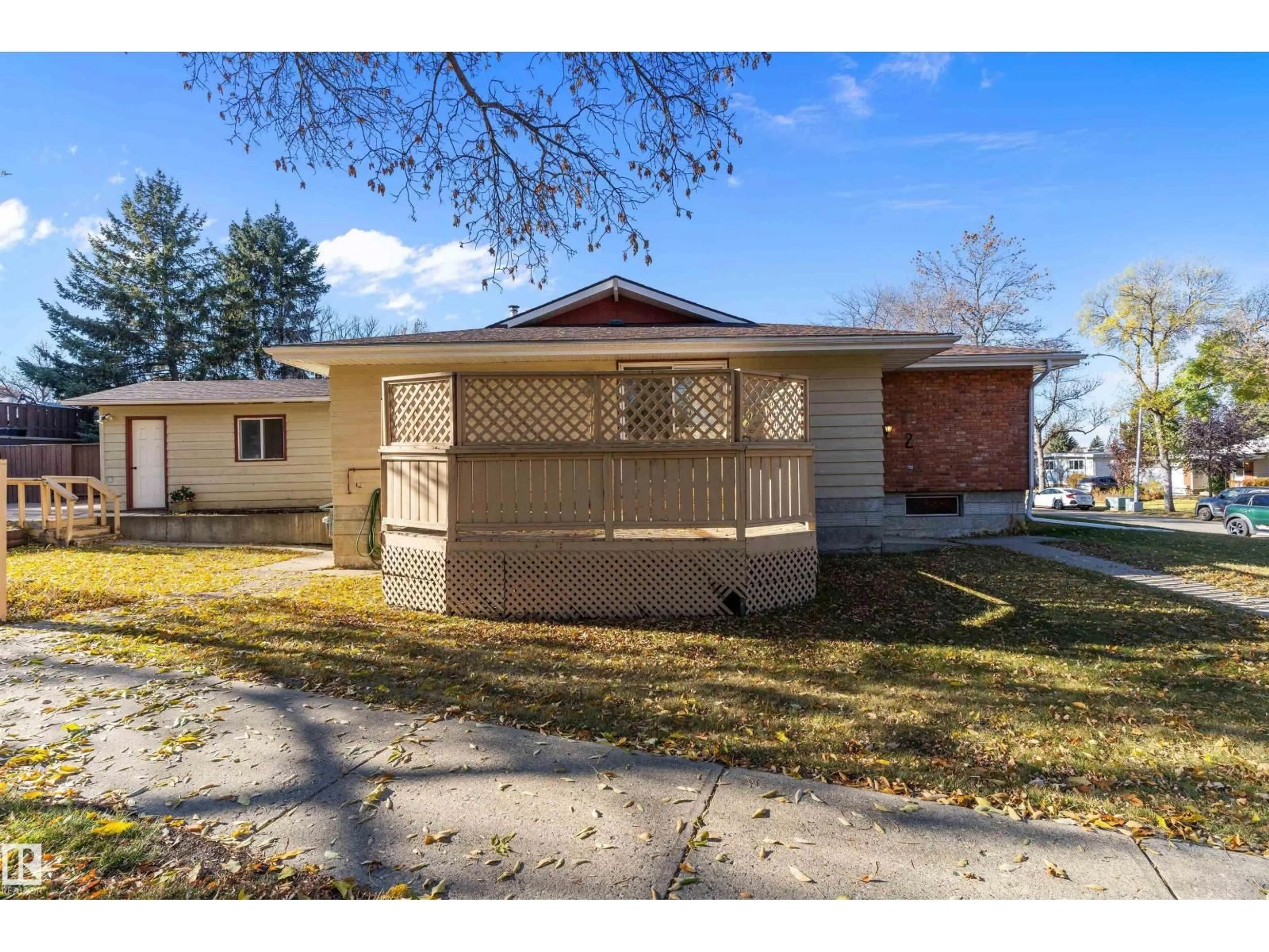 Unknown for 2 GREENBRIER CR, St. Albert Alberta T5W3J9