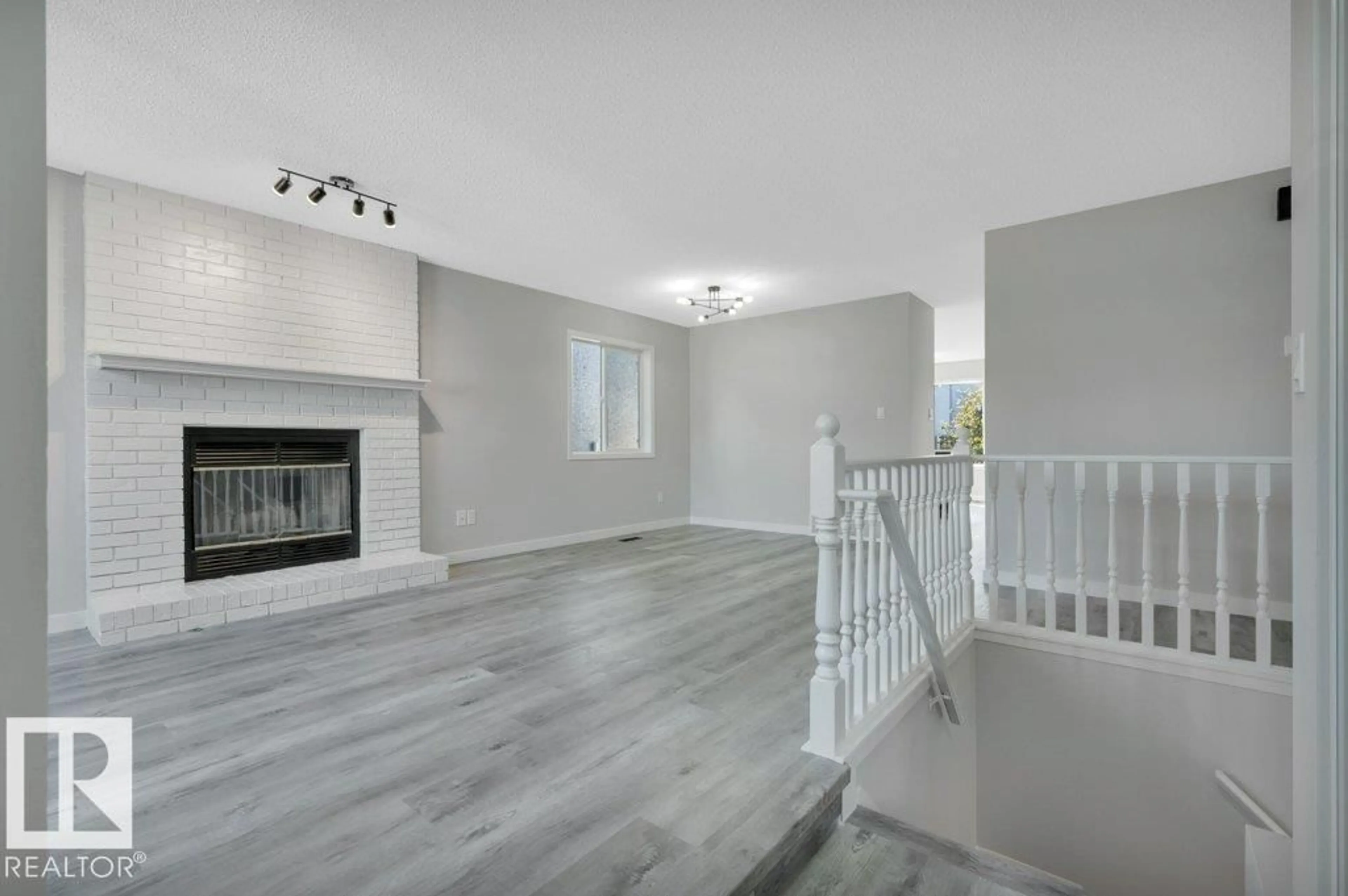 Unknown for 840 113A ST, Edmonton Alberta T6J6W4