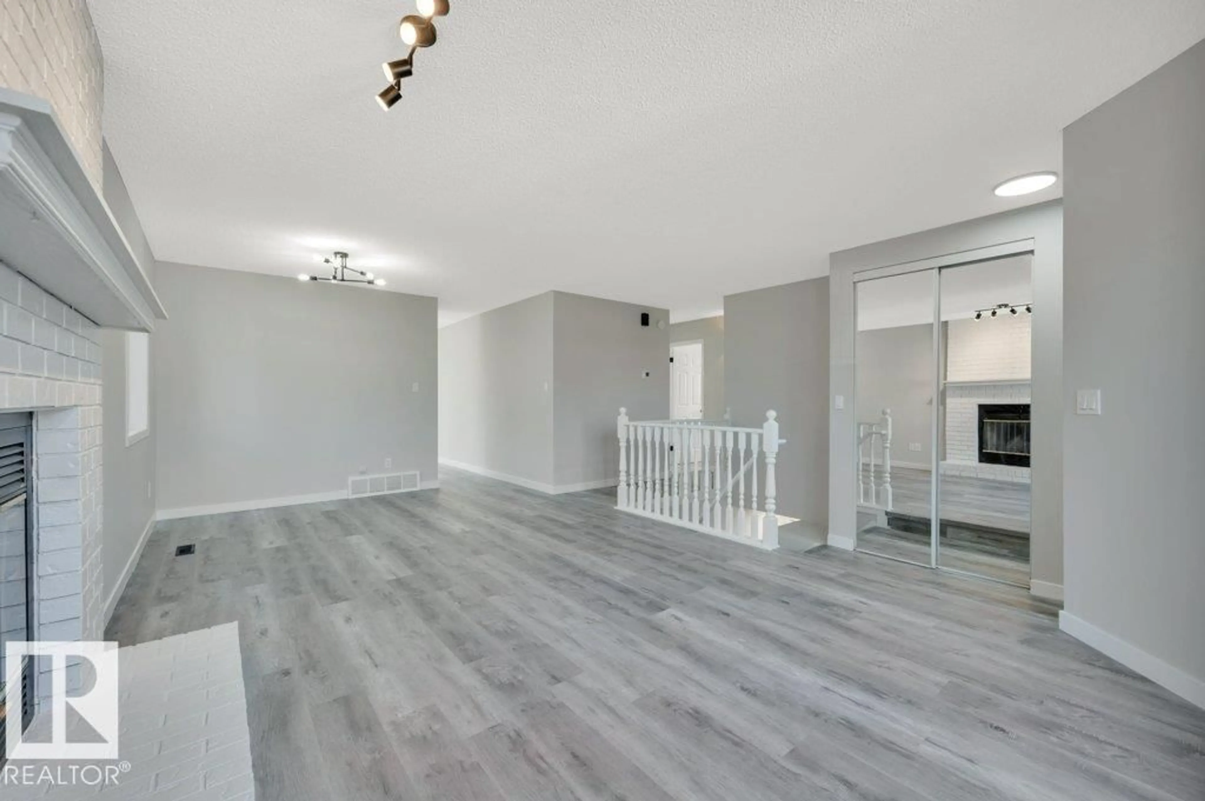 Unknown for 840 113A ST, Edmonton Alberta T6J6W4