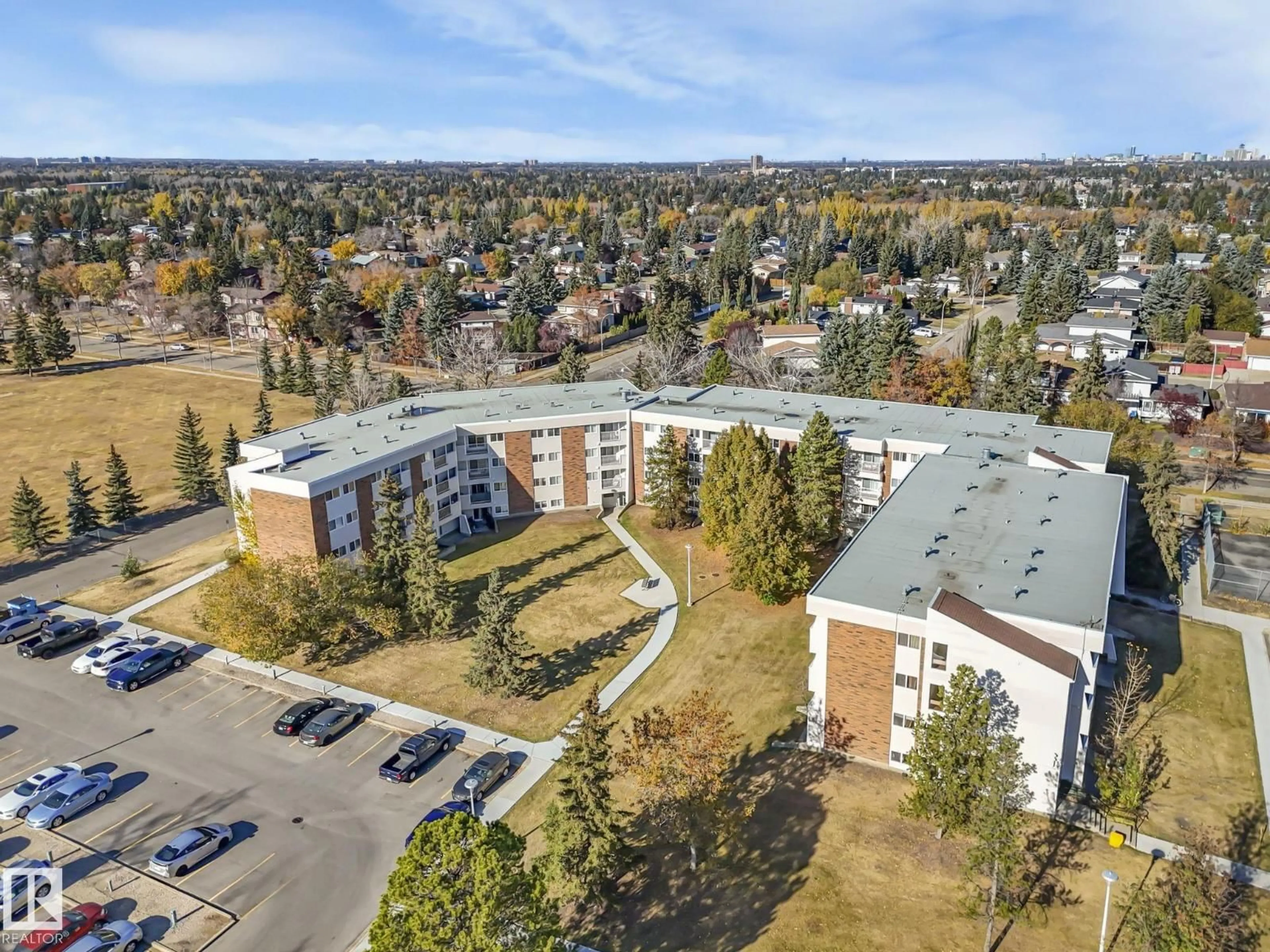 A pic from outside/outdoor area/front of a property/back of a property/a pic from drone, unknown for #58 - 11255 31 AV, Edmonton Alberta T6J3V6