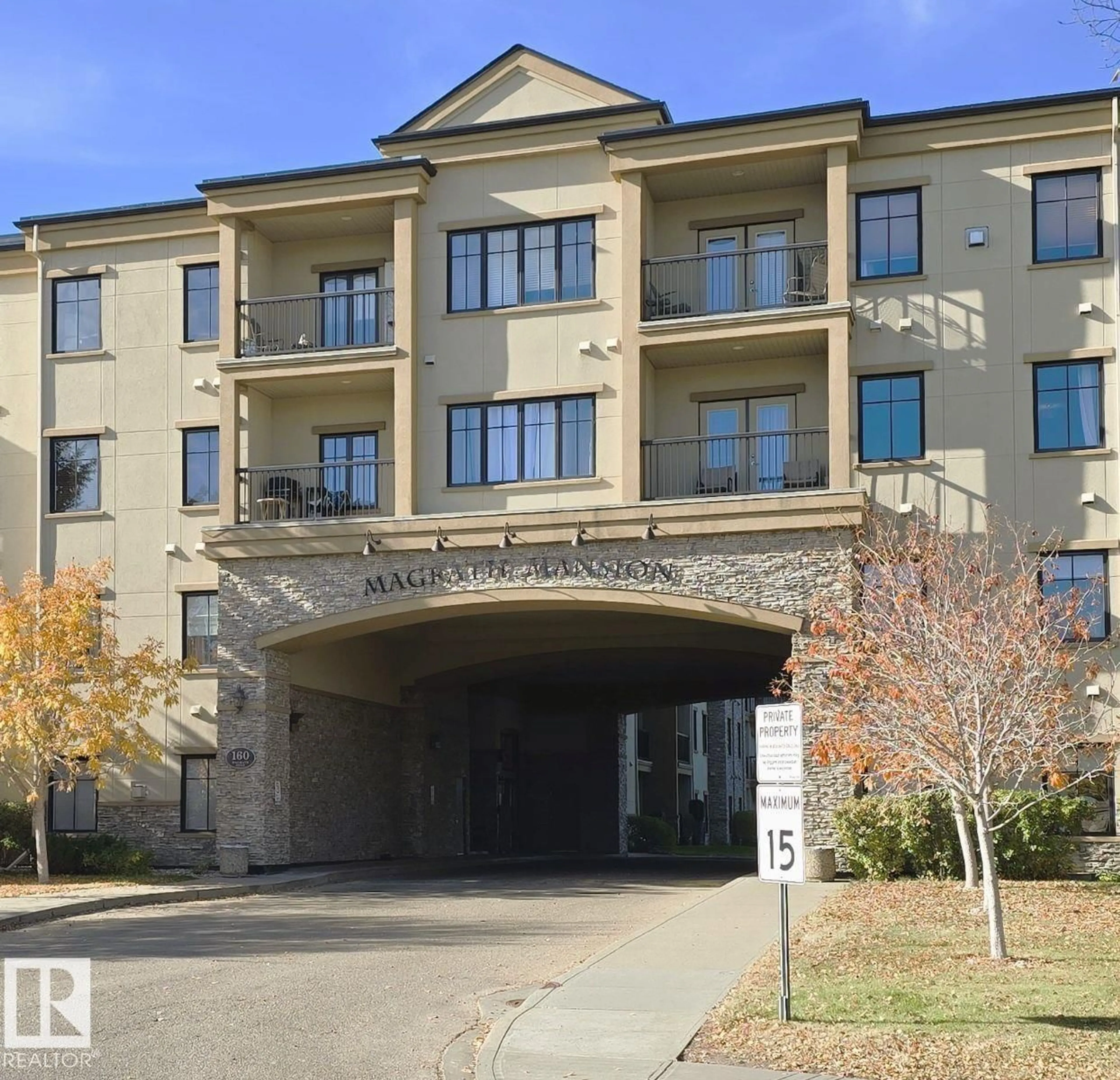 Indoor foyer for 160 - 318 MAGRATH RD, Edmonton Alberta T6R3T7