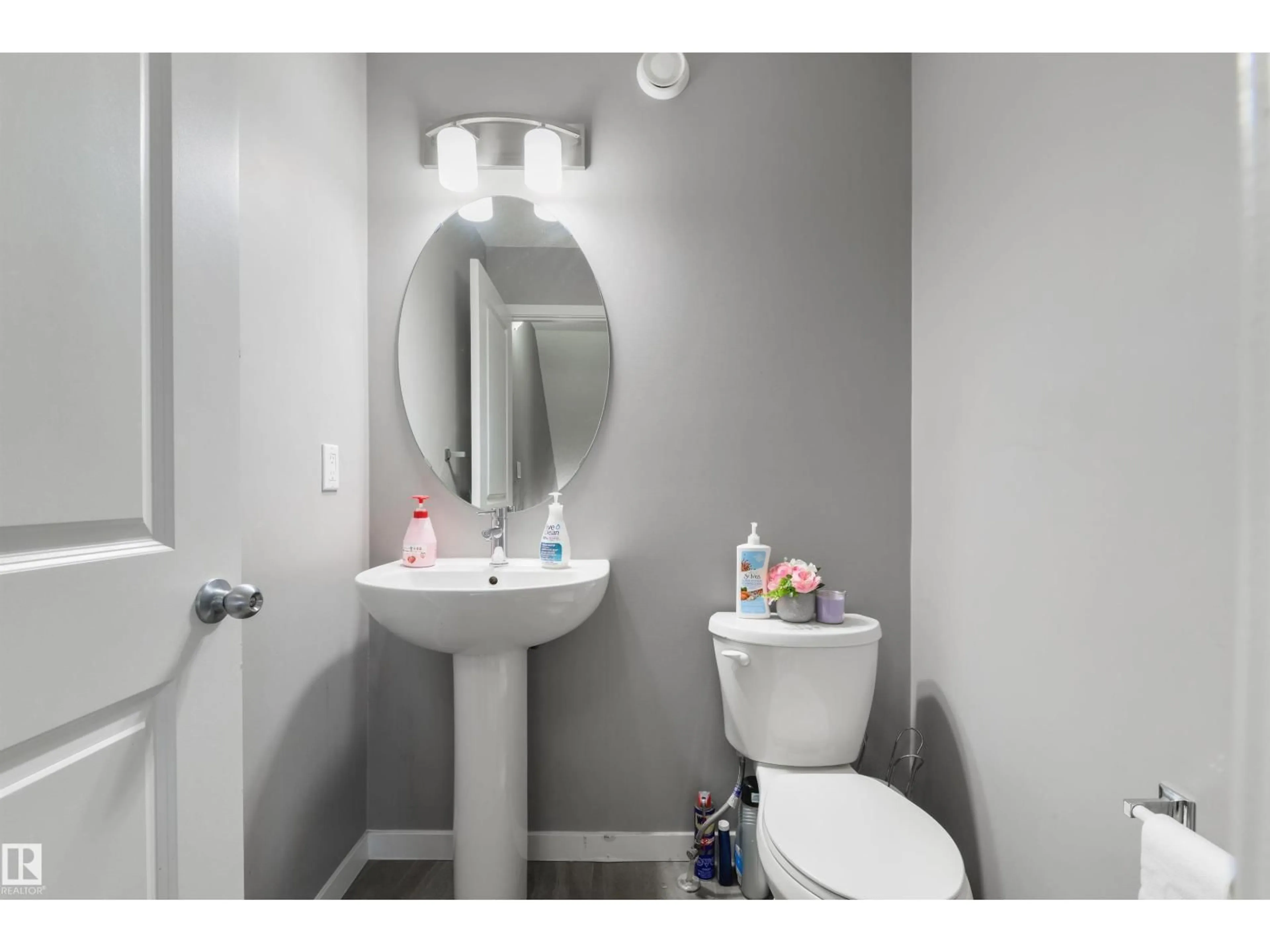 Standard bathroom, unknown for #132 - 3305 ORCHARDS LINK LI, Edmonton Alberta T6X2H1