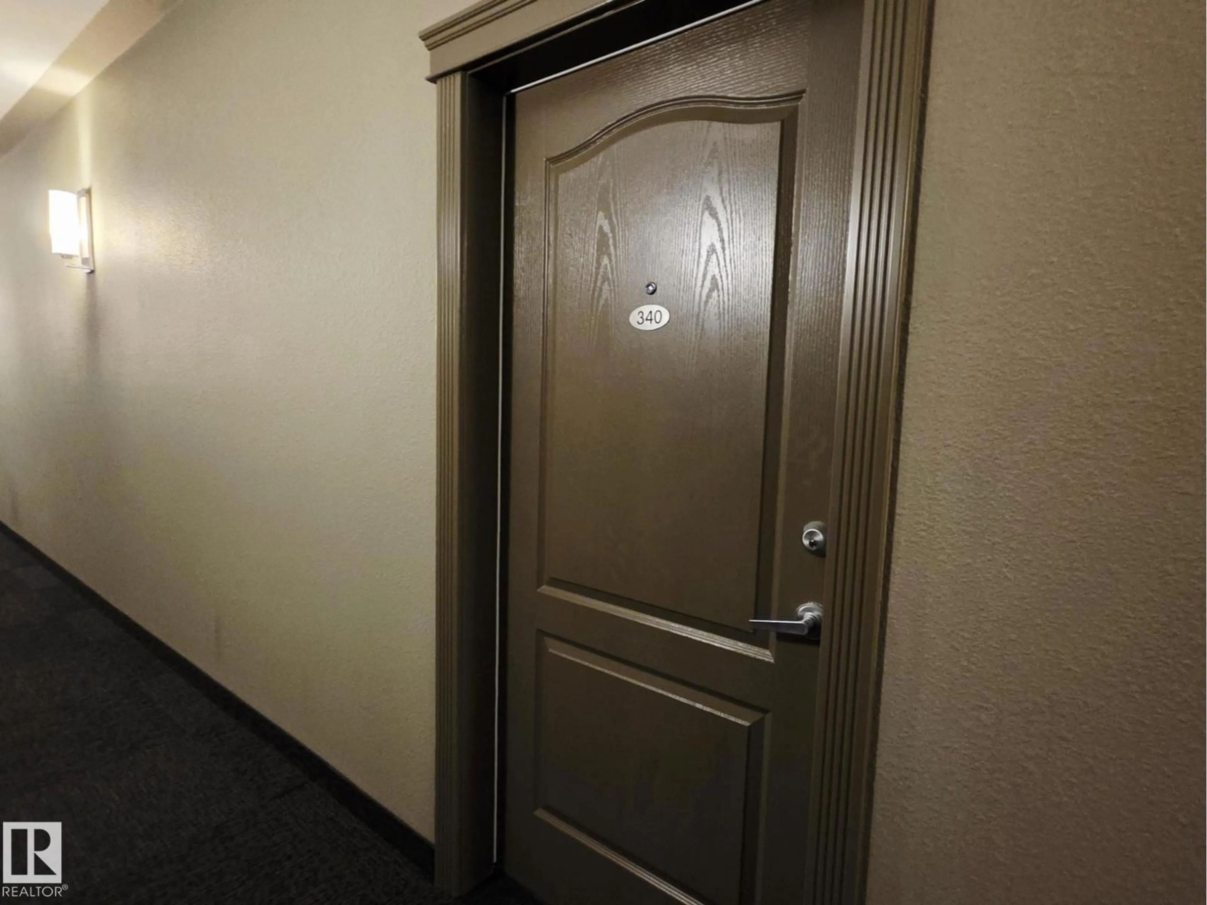 A pic of a room for 1520 - 340 HAMMOND GATE, Edmonton Alberta T6M0J4