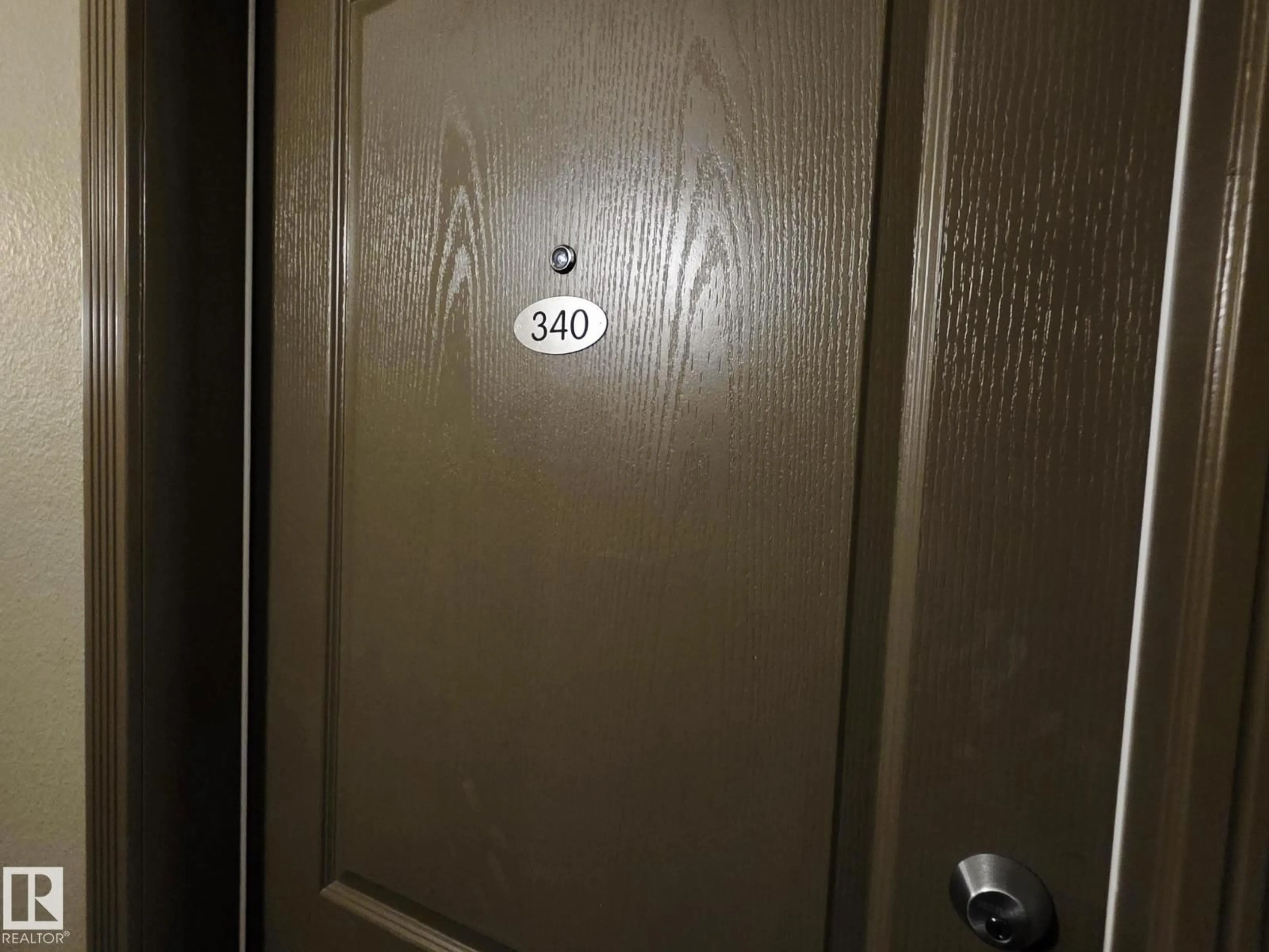 A pic of a room for 1520 - 340 HAMMOND GATE, Edmonton Alberta T6M0J4
