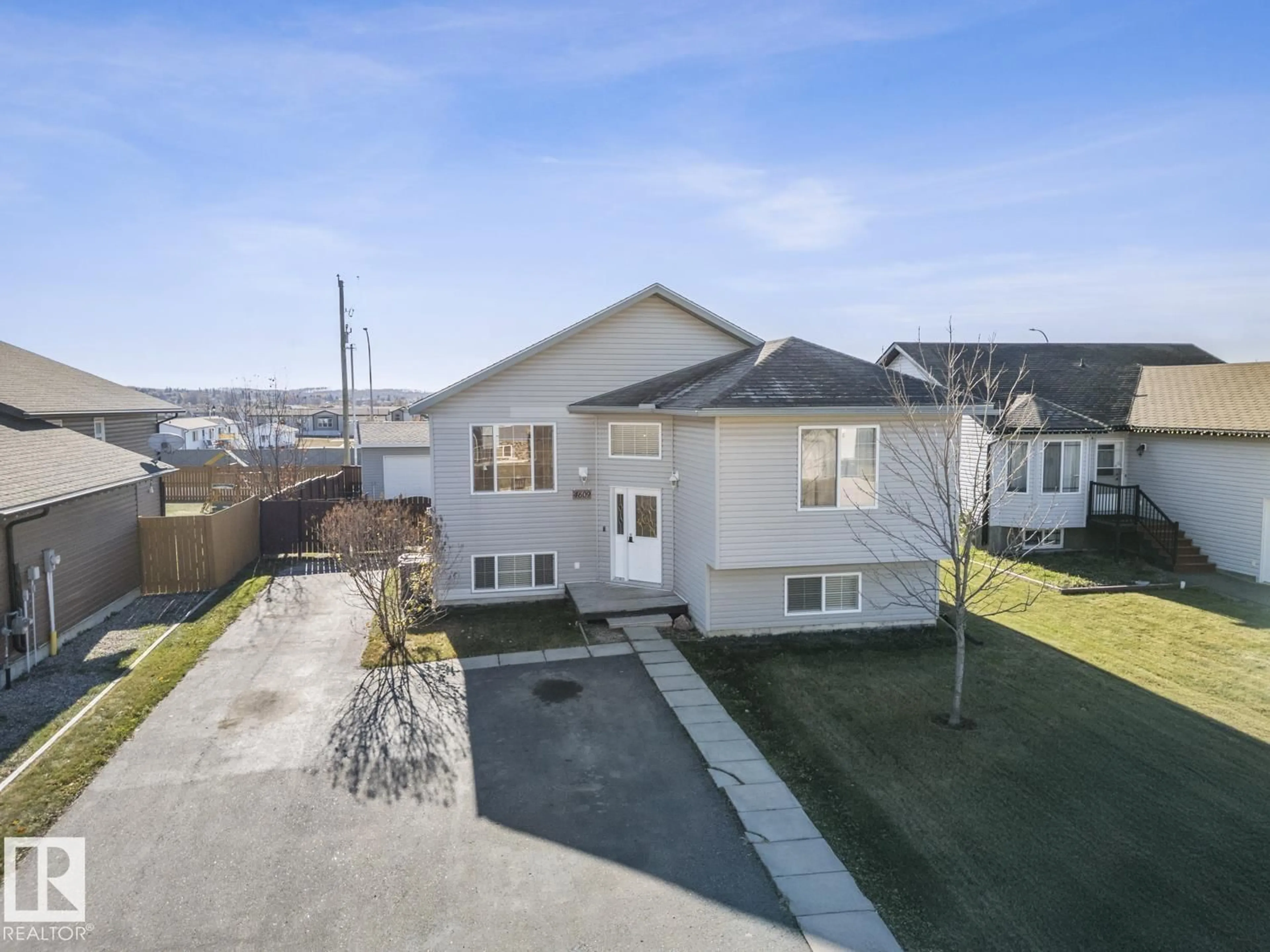 A pic from outside/outdoor area/front of a property/back of a property/a pic from drone, street for 4609 62 AV, Cold Lake Alberta T9M2B5