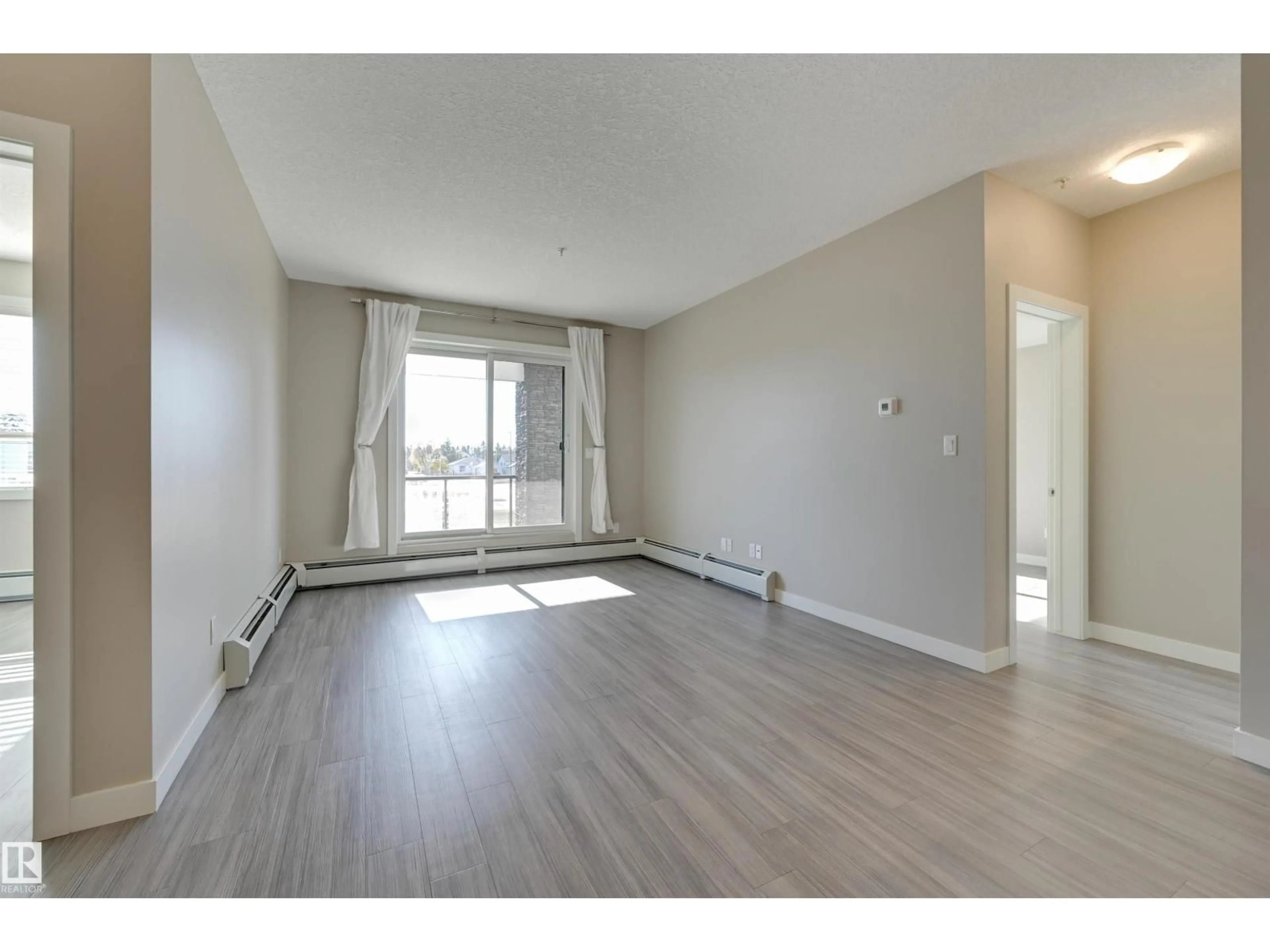 A pic of a room for 17 - 205 COLUMBIA AVENUE, Devon Alberta T9G1Y7