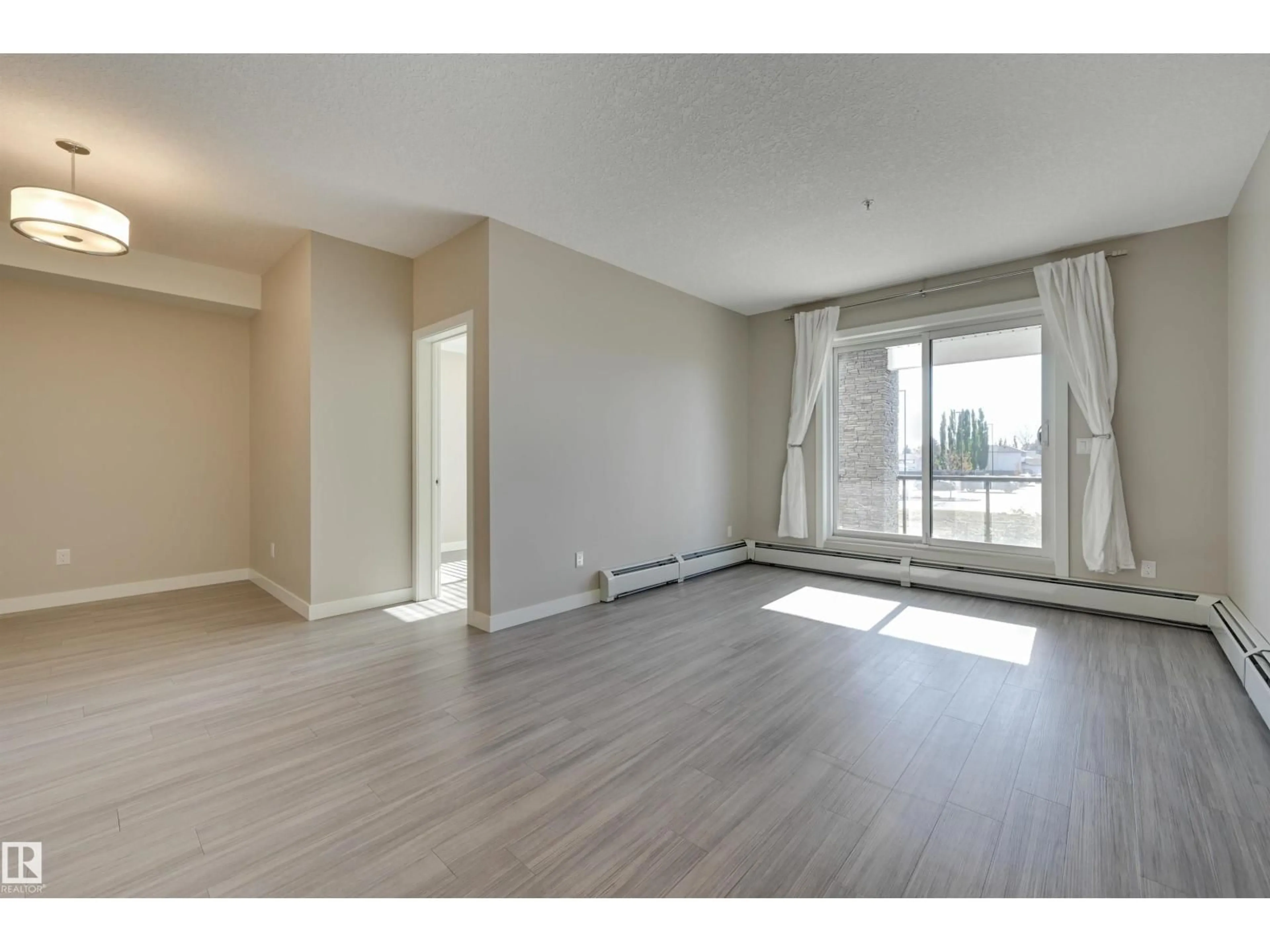 A pic of a room for 17 - 205 COLUMBIA AVENUE, Devon Alberta T9G1Y7