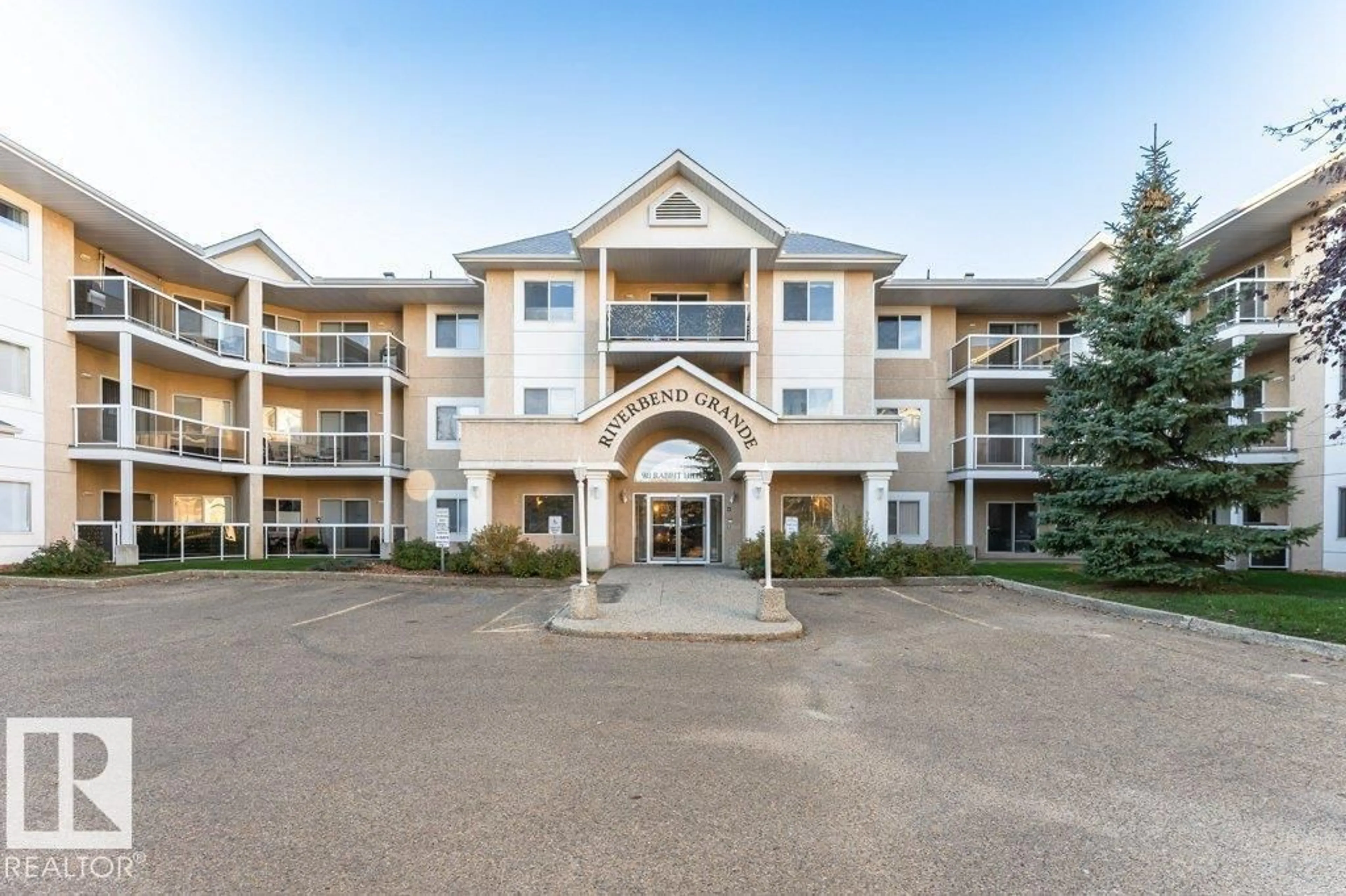Unknown for 301 RABBIT HILL RD, Edmonton Alberta T6R2S7