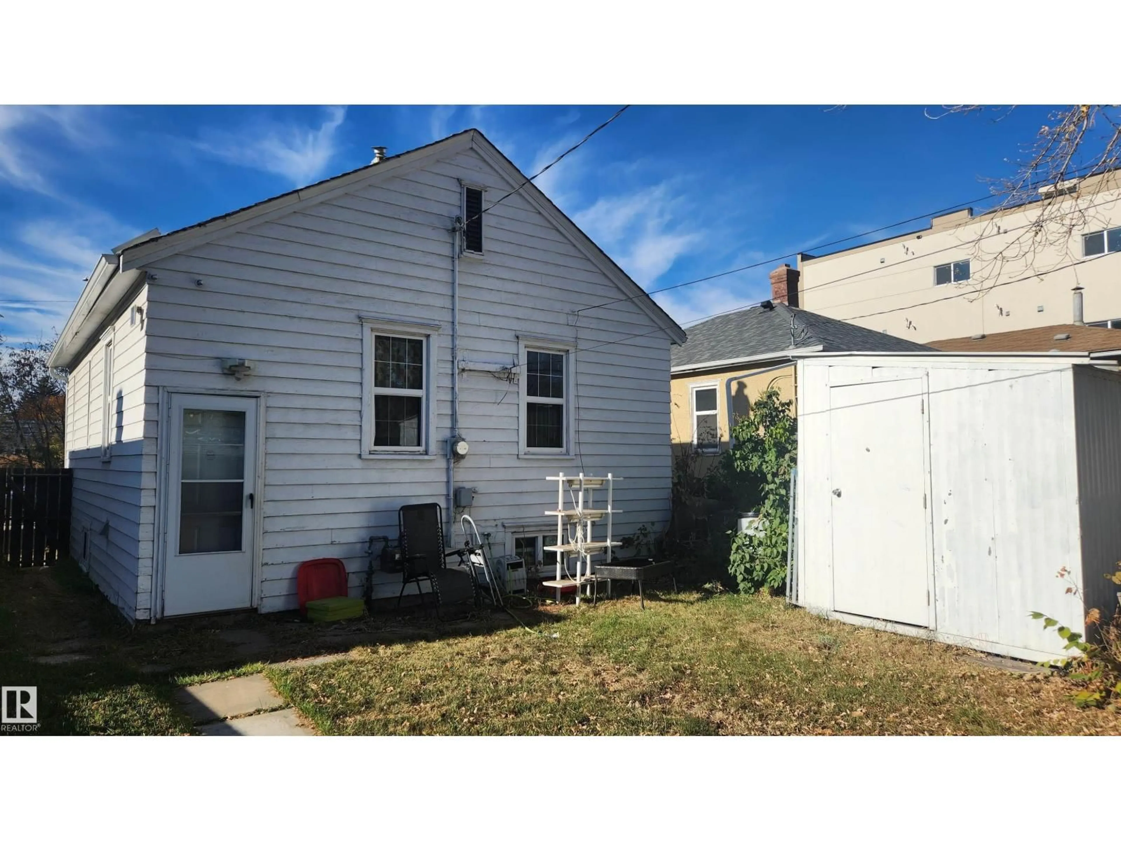 Unknown for NW - 11911 97 ST, Edmonton Alberta T5G1Y7
