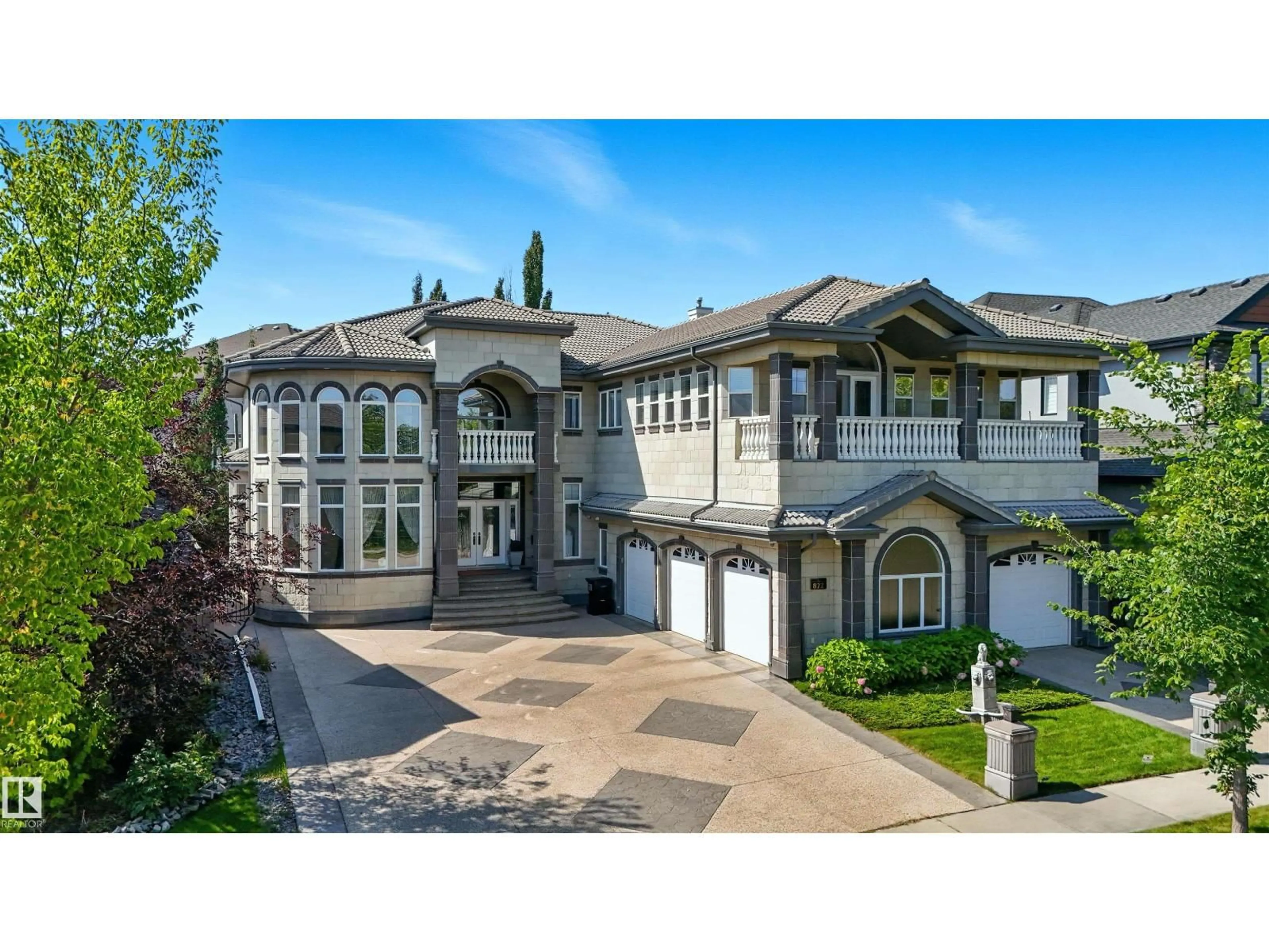 A pic from outside/outdoor area/front of a property/back of a property/a pic from drone, street for 872 HOLLANDS LANDING LD, Edmonton Alberta T6R3T1