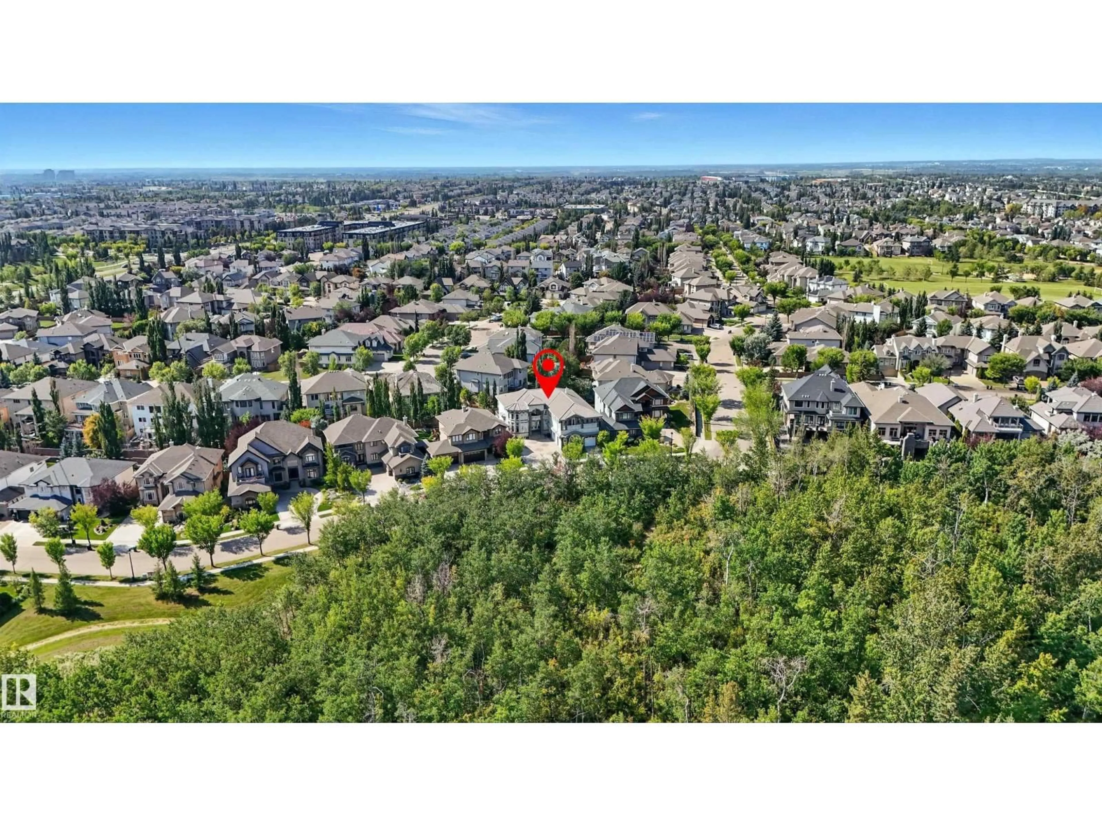 A pic from outside/outdoor area/front of a property/back of a property/a pic from drone, unknown for 872 HOLLANDS LANDING LD, Edmonton Alberta T6R3T1