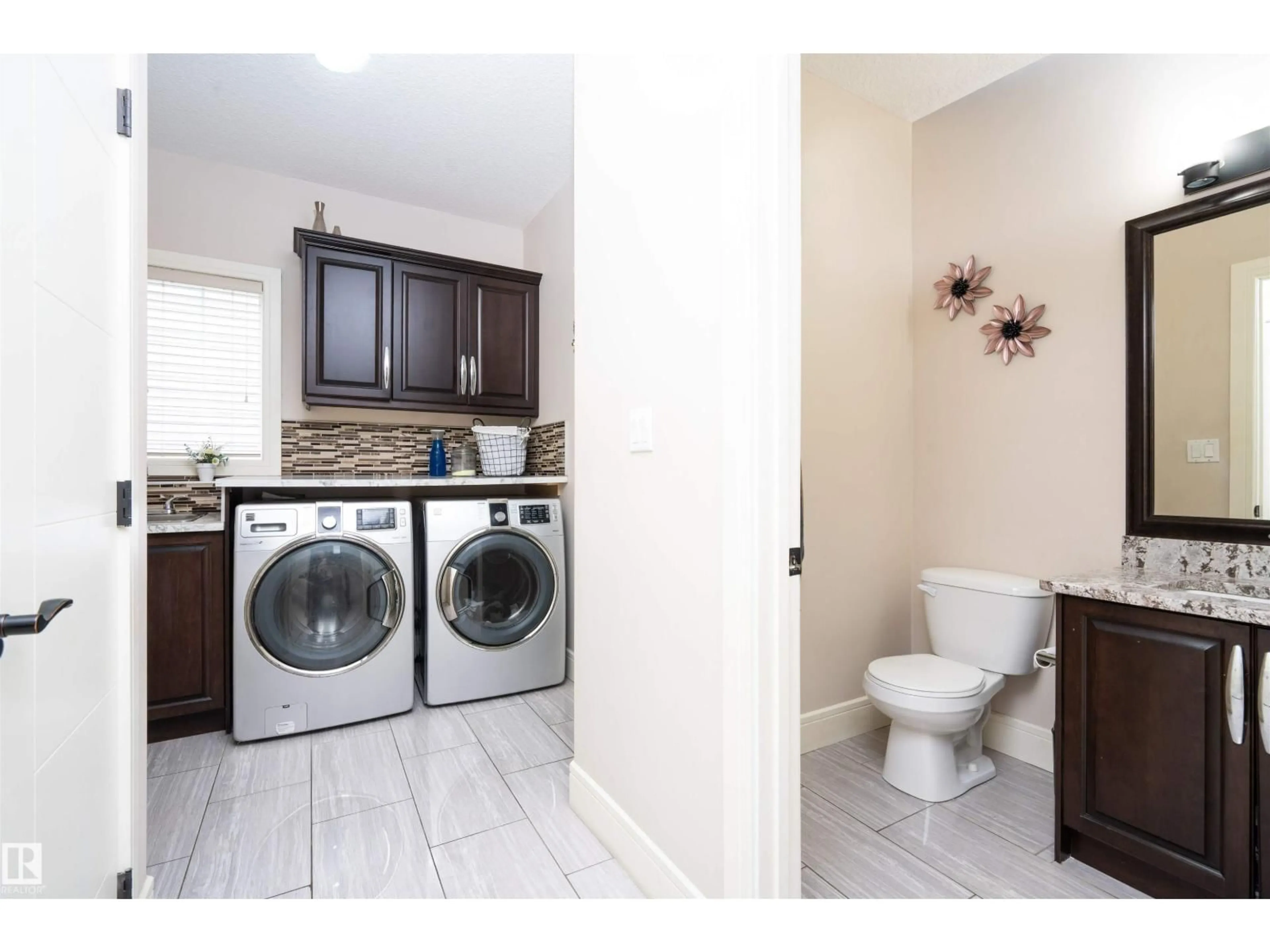 Laundry room for SW SW - 1908 86 ST, Edmonton Alberta T6X1A2