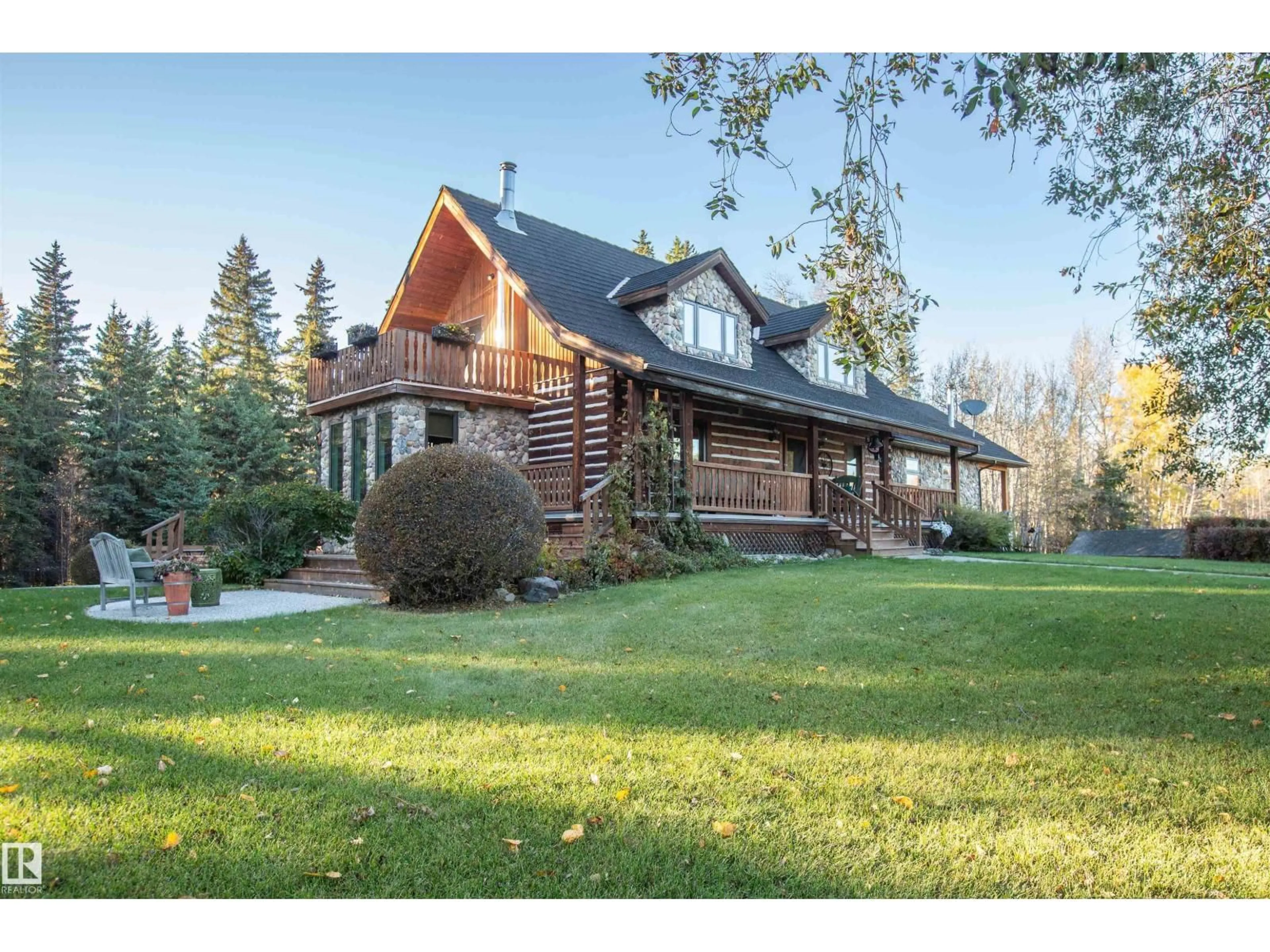 Home with brick exterior material, mountain view for 60428 RGE. RD., Rural Barrhead County Alberta T7N1N3