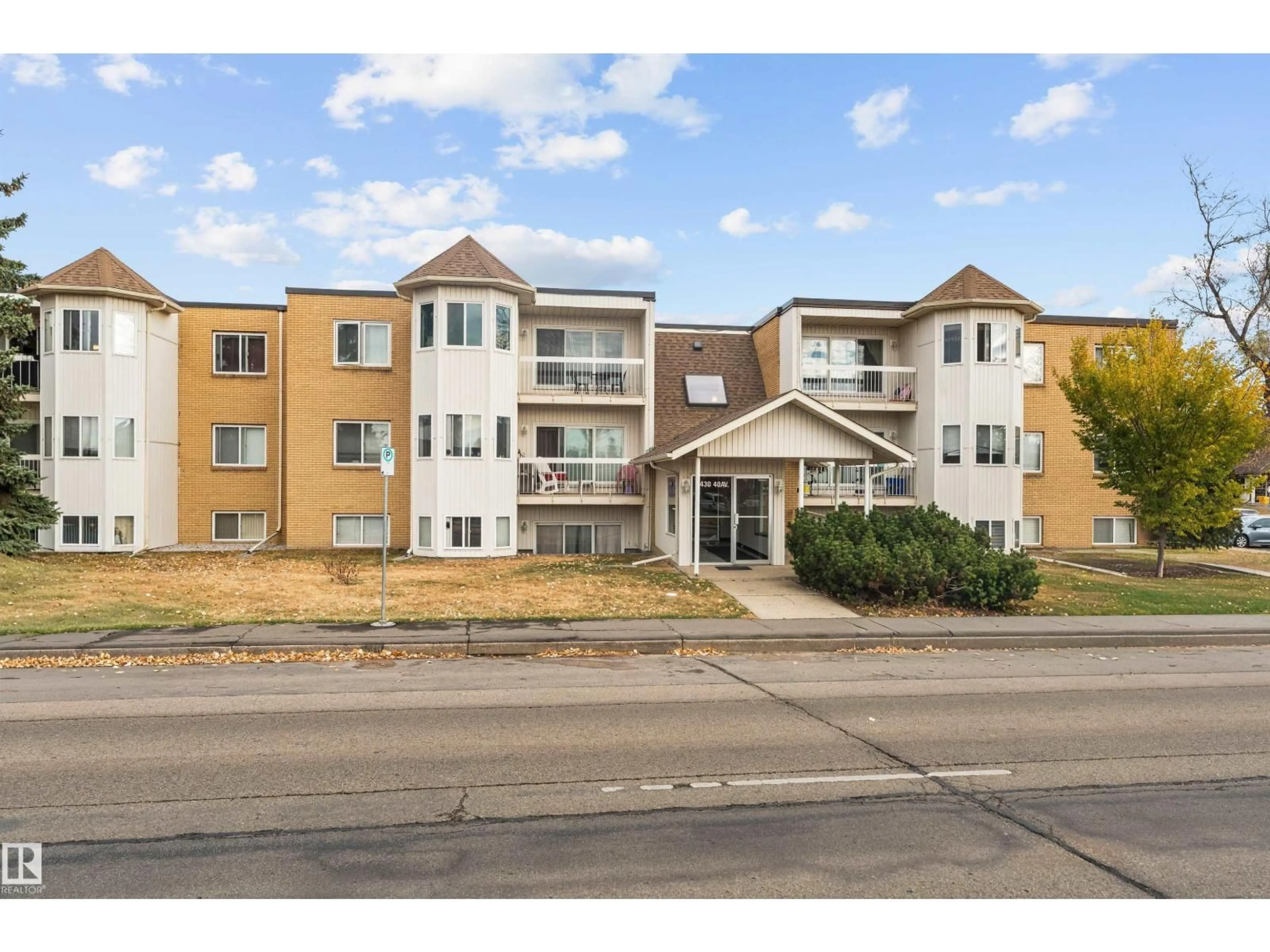 Unknown for 207 - 11430 40 AV NW, Edmonton Alberta T6J0R5