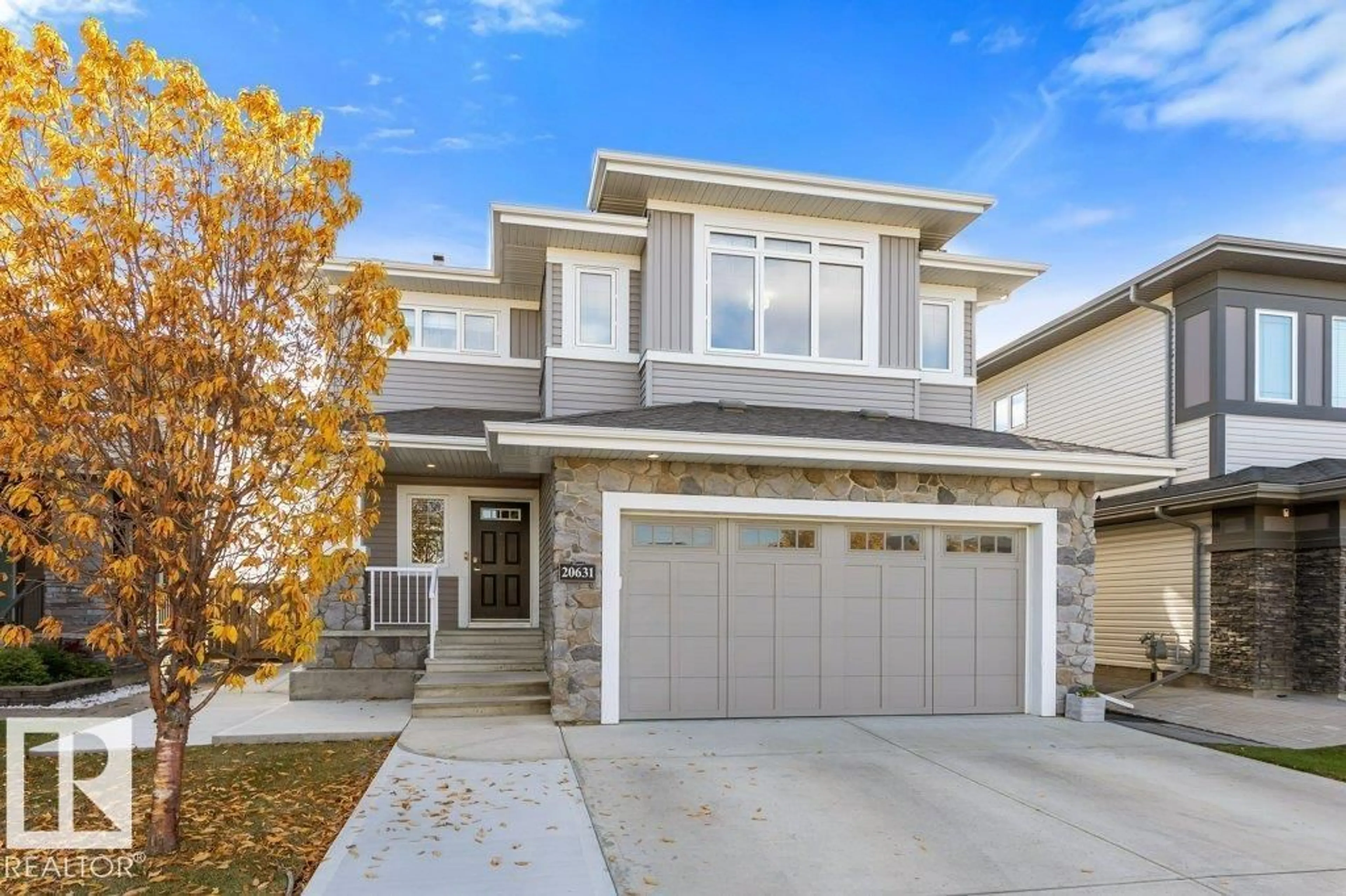 Home with vinyl exterior material, street for 20631 130 AV, Edmonton Alberta T5S0J4