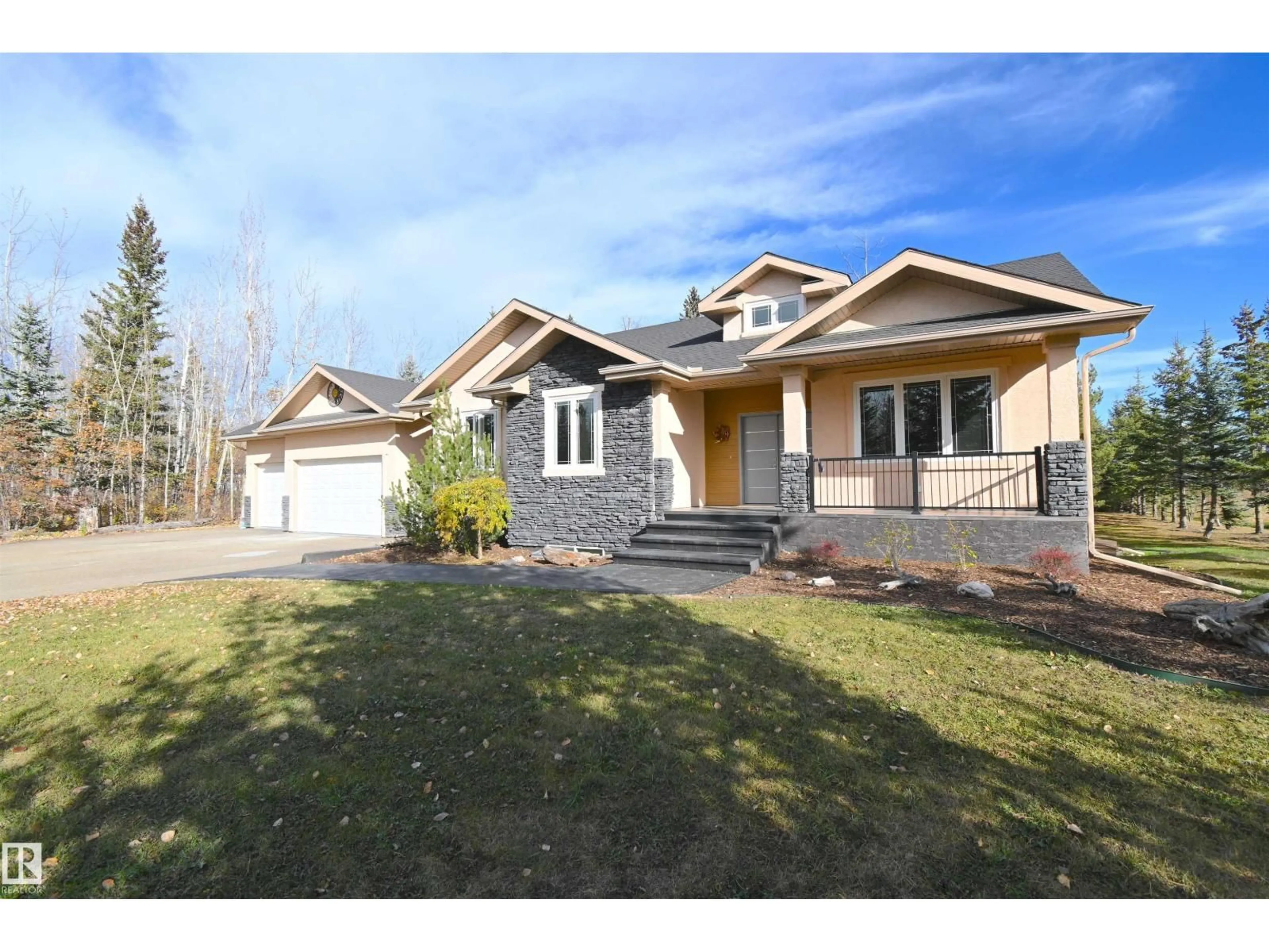 Home with vinyl exterior material, street for 86 53305 RGE ROAD 273, Rural Parkland County Alberta T7X3N4