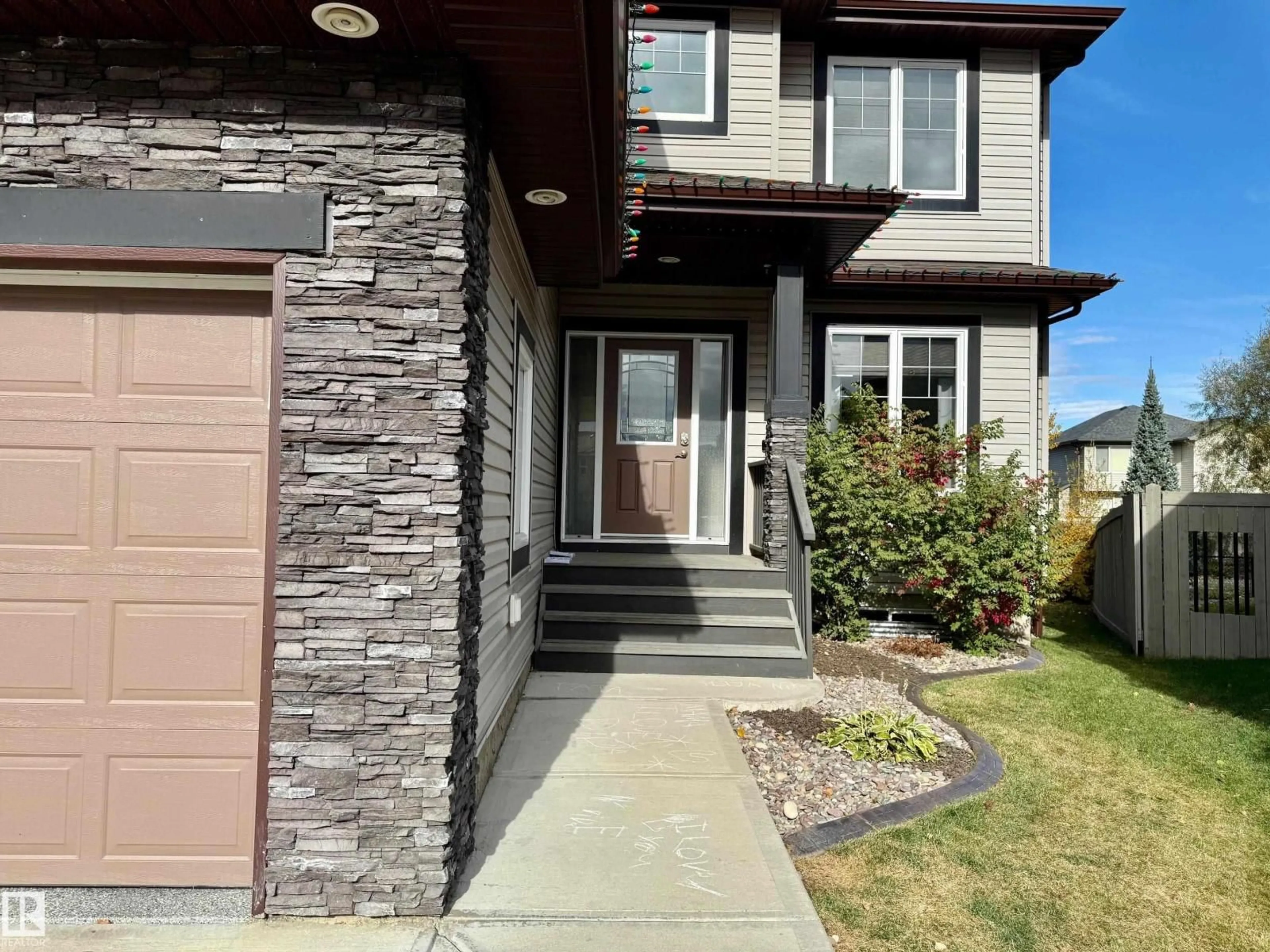 Unknown for SW - 11628 16 AV, Edmonton Alberta T6W1M9