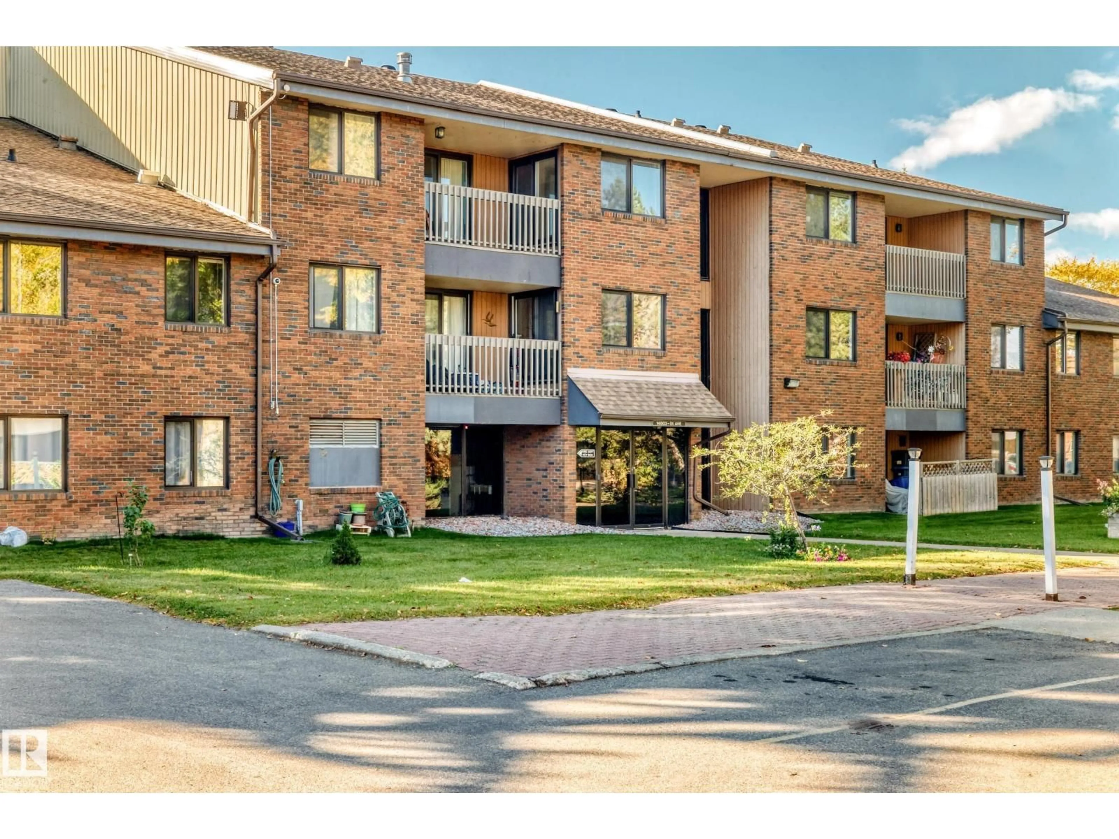 Unknown for 201 - 14803 51 AV, Edmonton Alberta T6H5G4