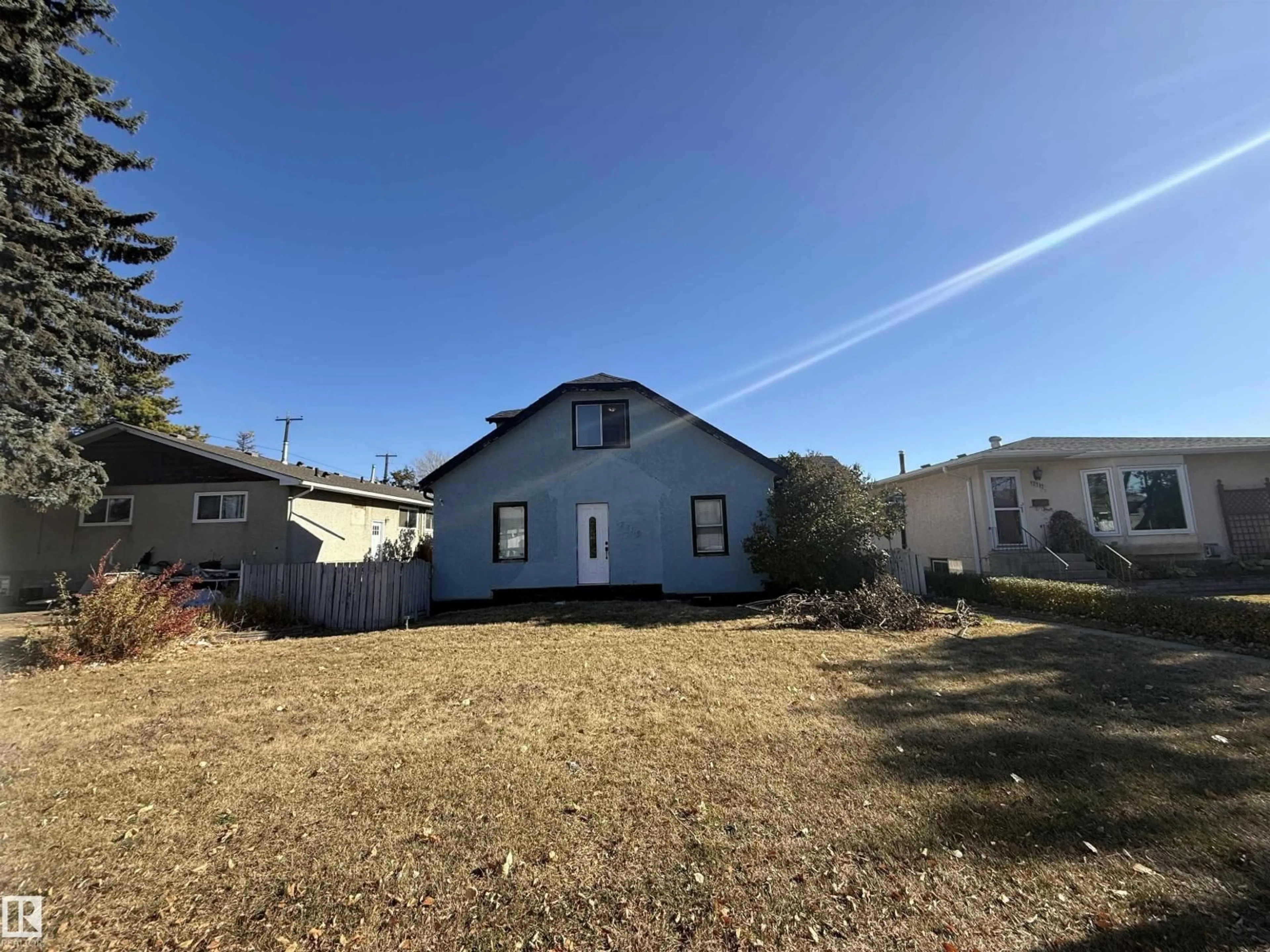A pic from outside/outdoor area/front of a property/back of a property/a pic from drone, unknown for NW - 12749 85 ST, Edmonton Alberta T5E2Y6