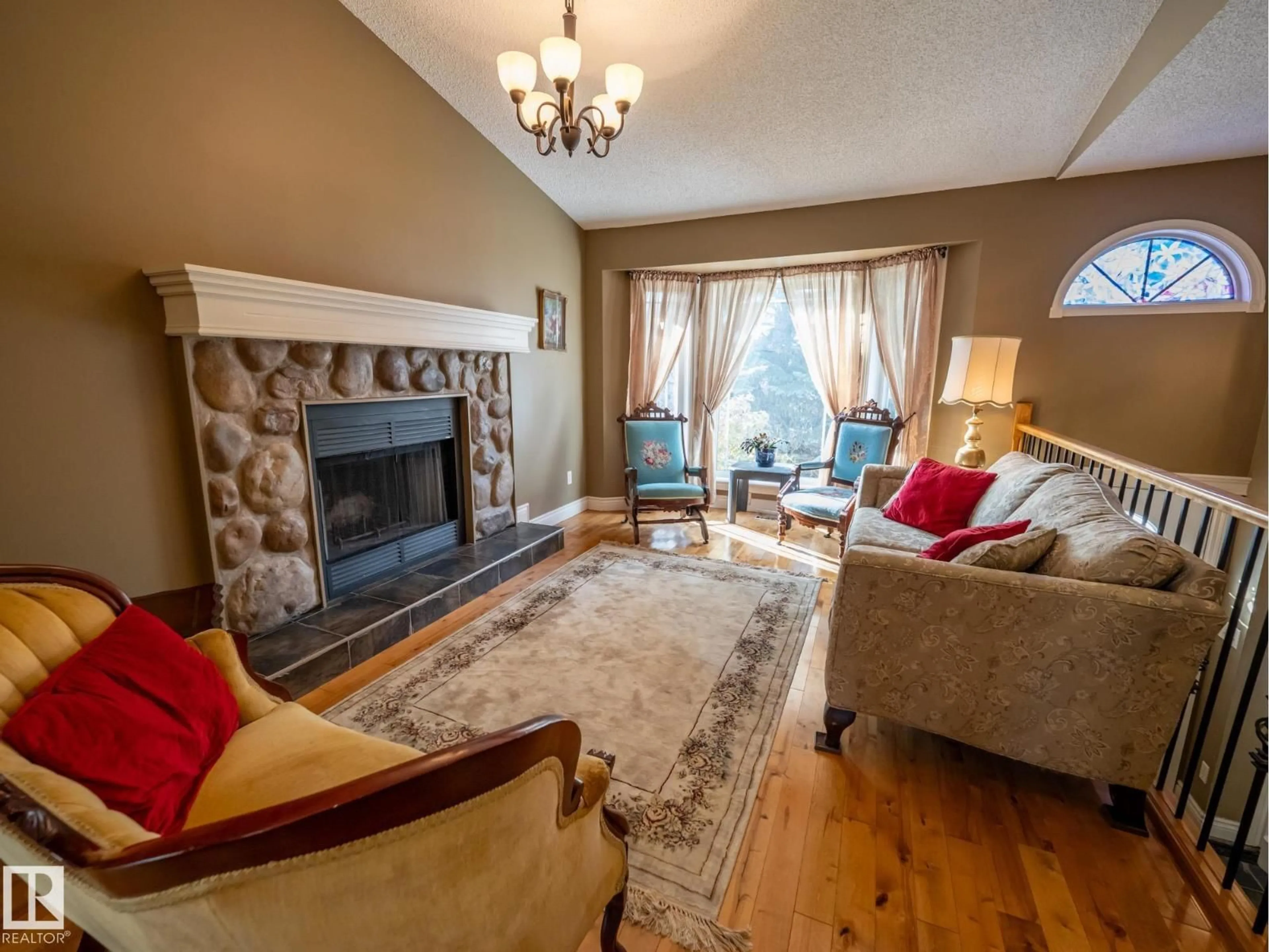 Living room with furniture, unknown for 509 RAINBOW CR, Sherwood Park Alberta T8A5M8