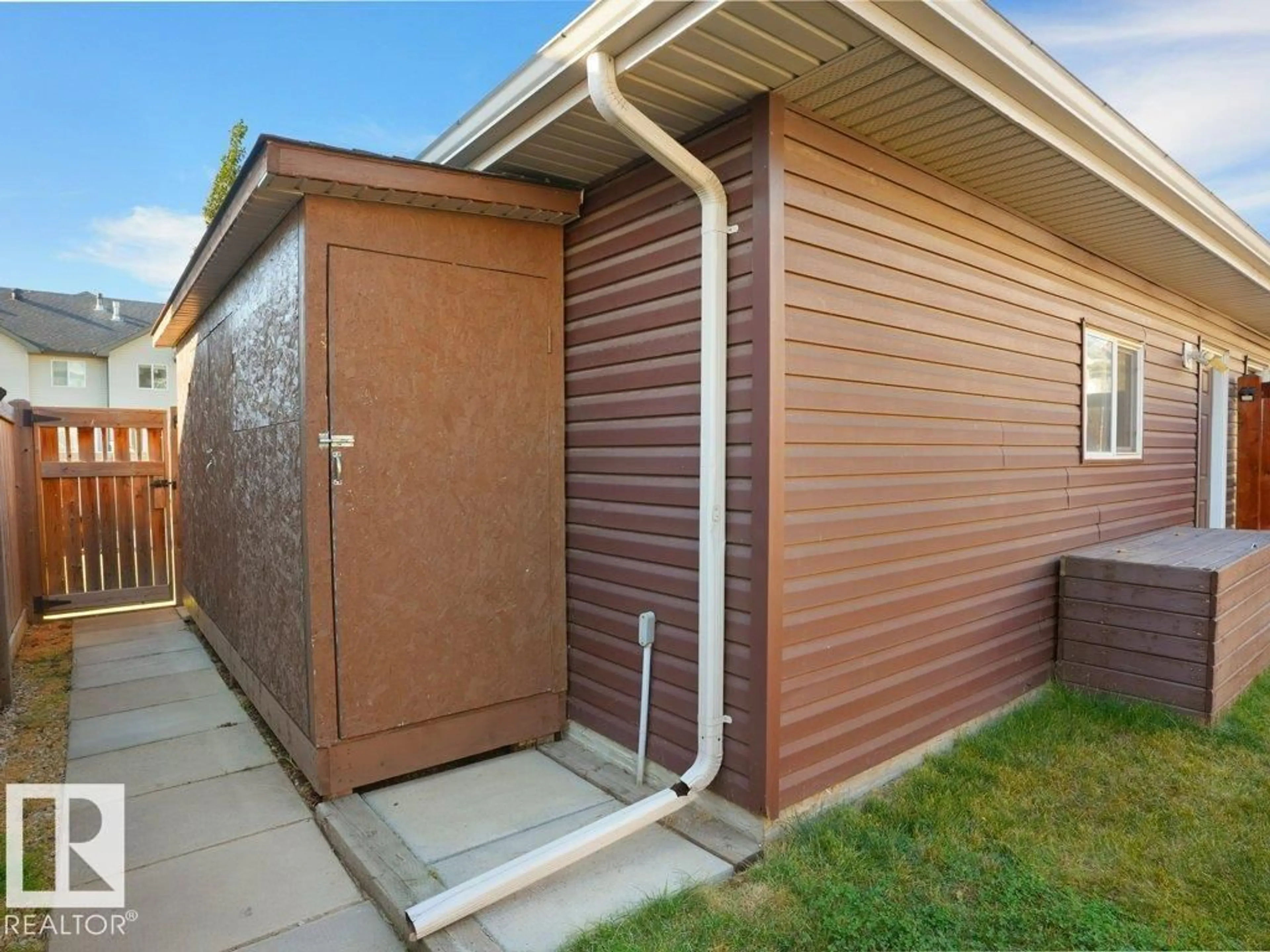 Shed for 7024 ETON BV, Sherwood Park Alberta T8H0K9