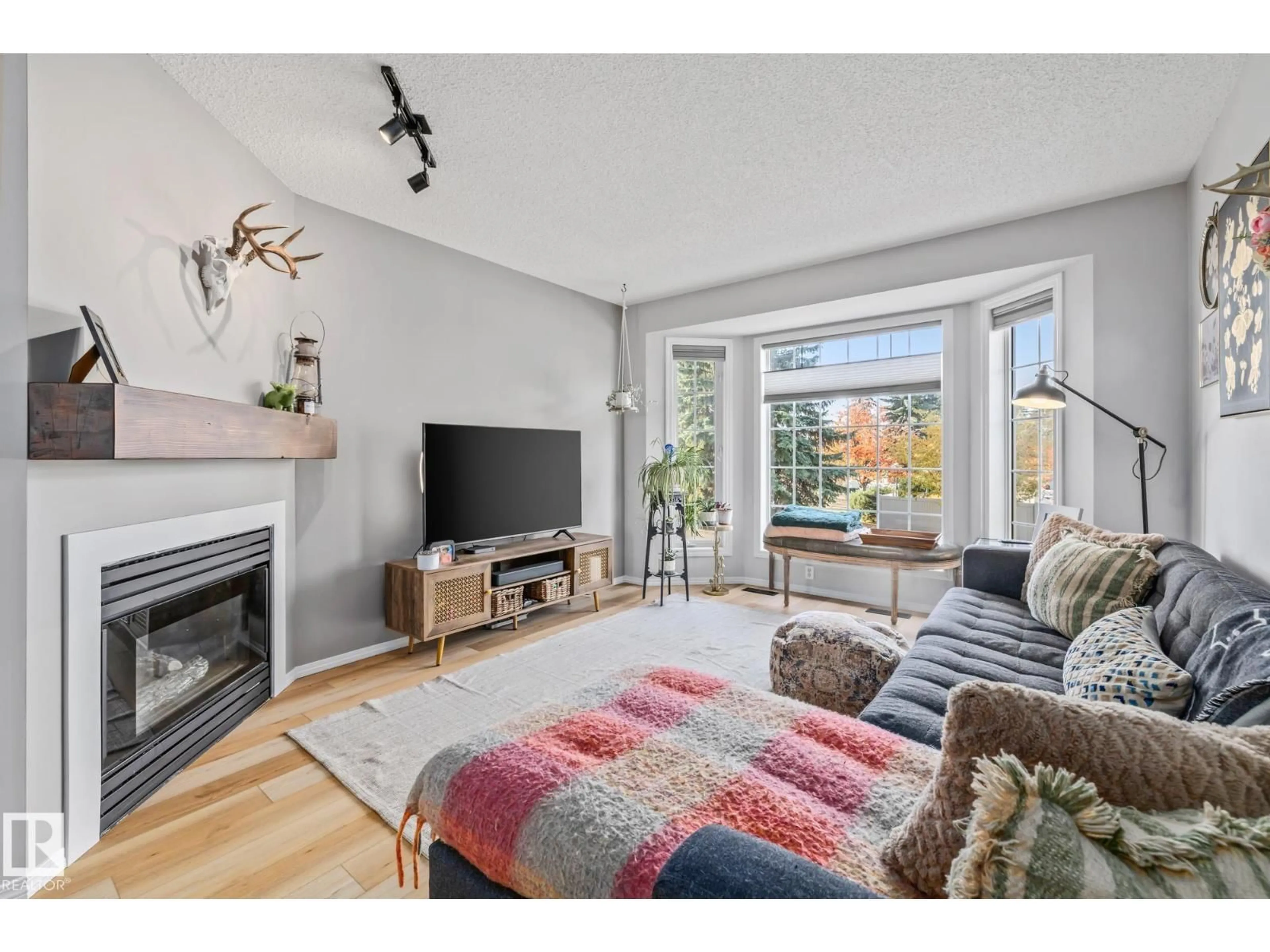 Living room with furniture, unknown for 1606 JAMHA RD, Edmonton Alberta T6L6V7