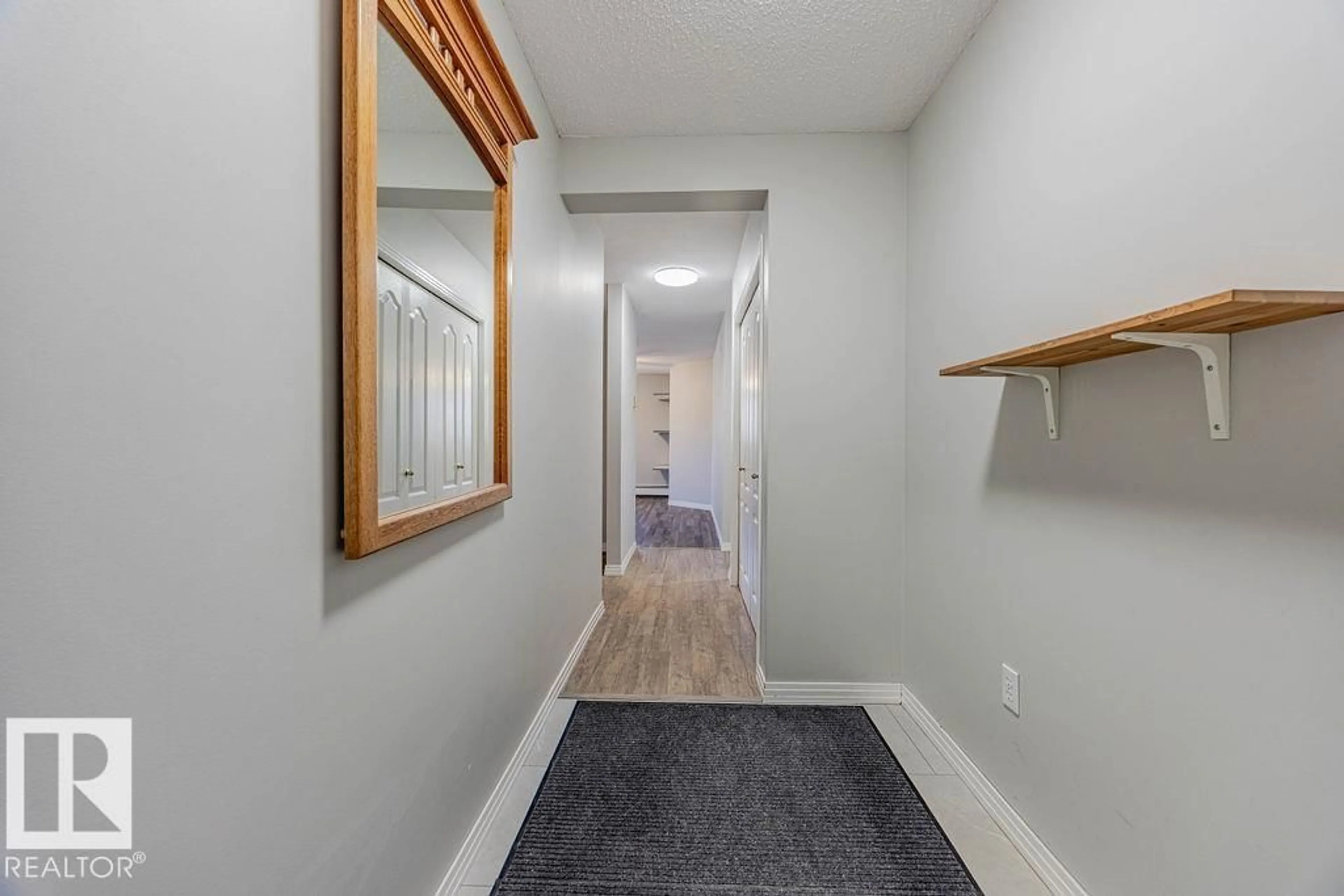Indoor entryway for #405 - 7725 108 ST, Edmonton Alberta T6E4L9