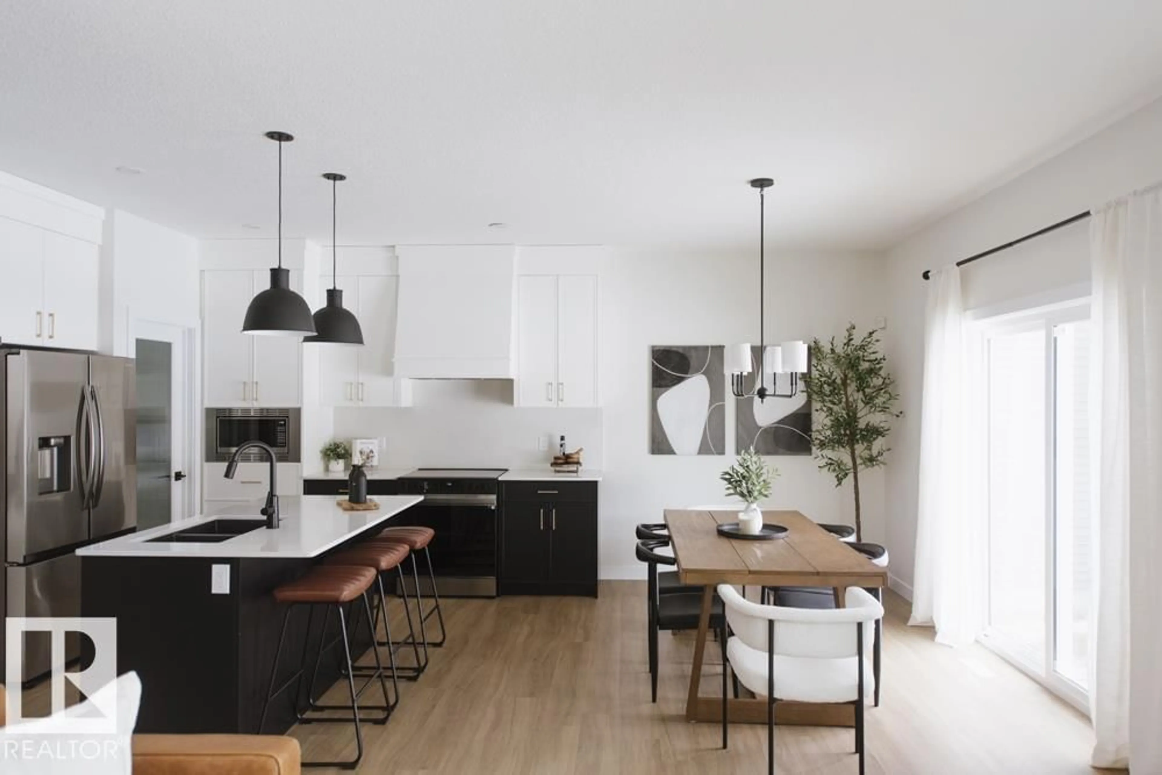 Open concept kitchen, unknown for 6 COULEE CL, Ardrossan Alberta T8E0B9