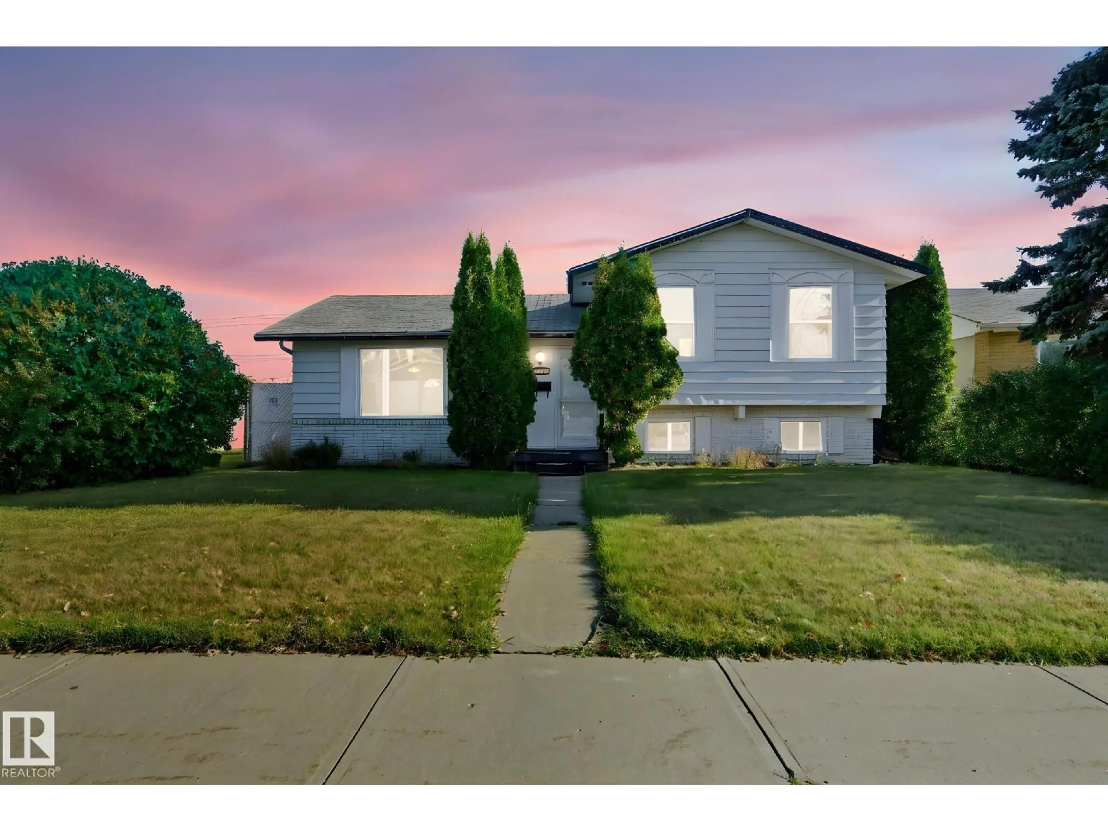 Home with vinyl exterior material, street for 14239 53 ST, Edmonton Alberta T5A1L6