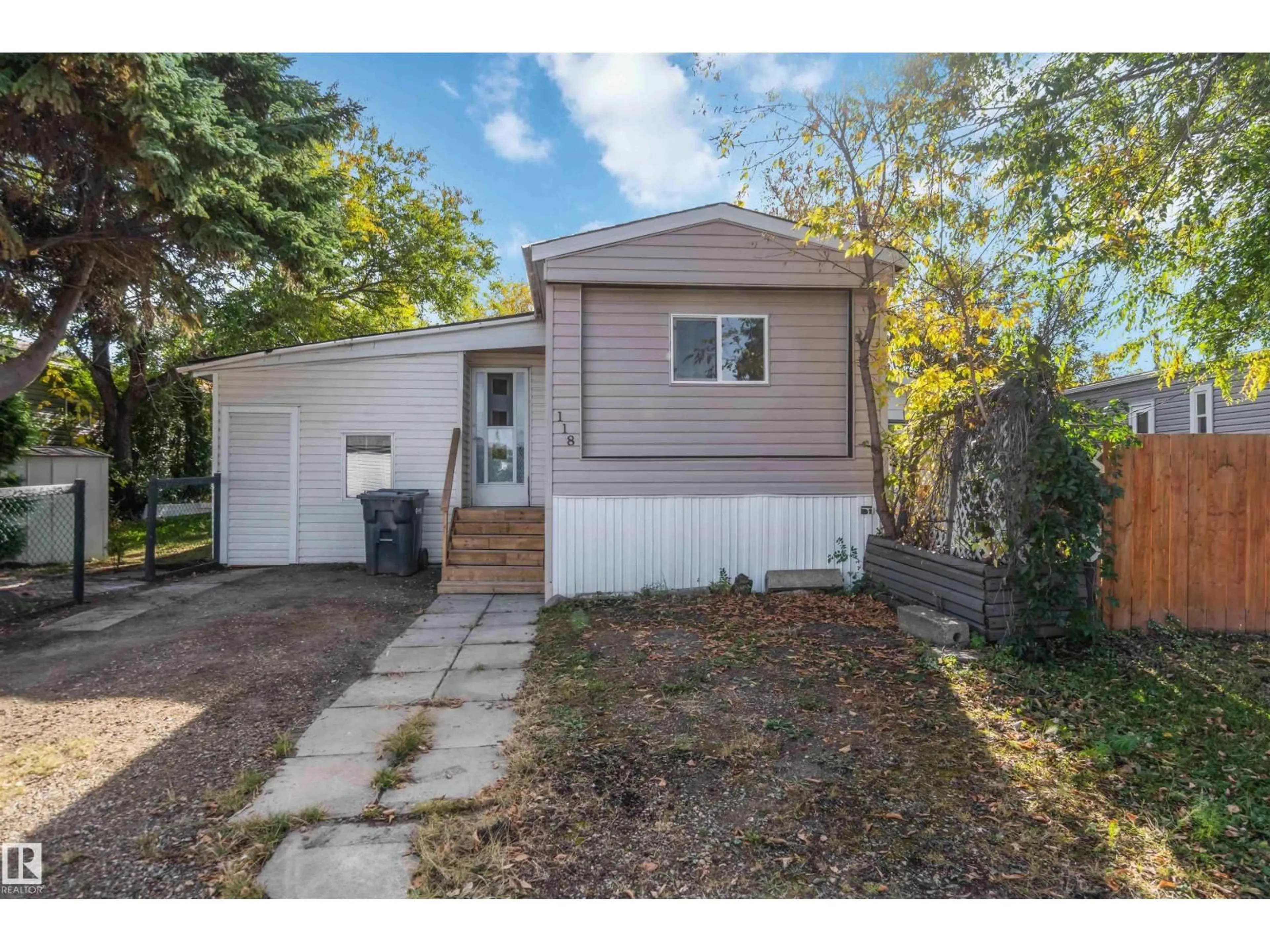 Home with vinyl exterior material, street for #118 - 305 CALAHOO RD, Spruce Grove Alberta T7X3K9