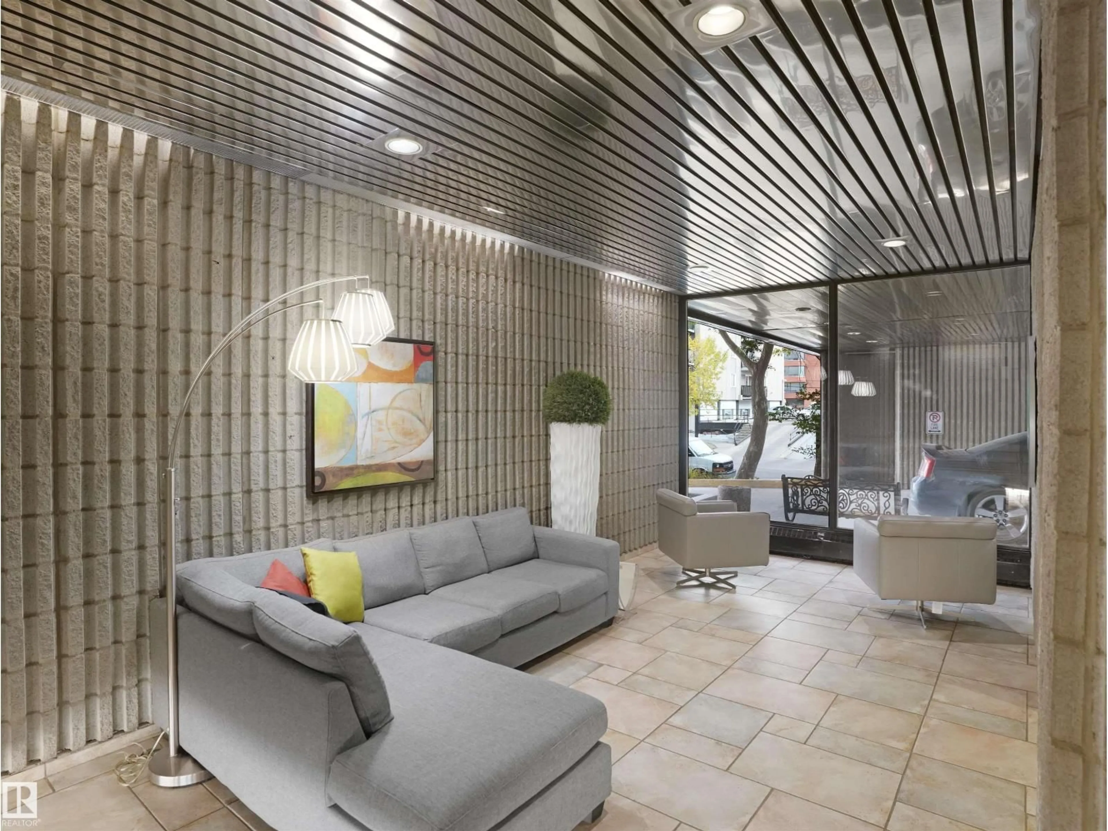 Lobby for #201 - 10160 115 ST NW, Edmonton Alberta T5K1T6