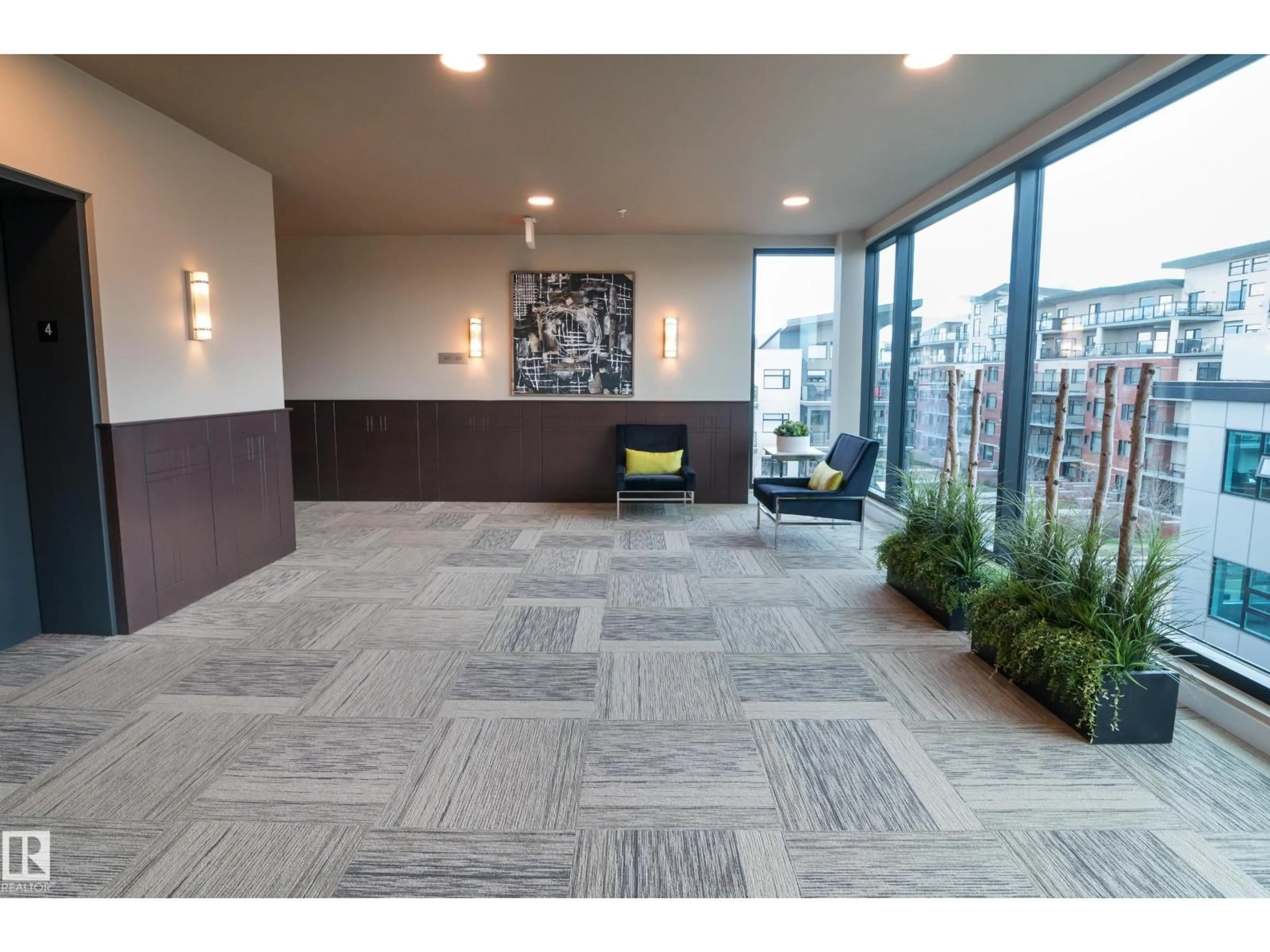 Indoor foyer for #401 - 71 FESTIVAL WY, Sherwood Park Alberta T8A4Z1