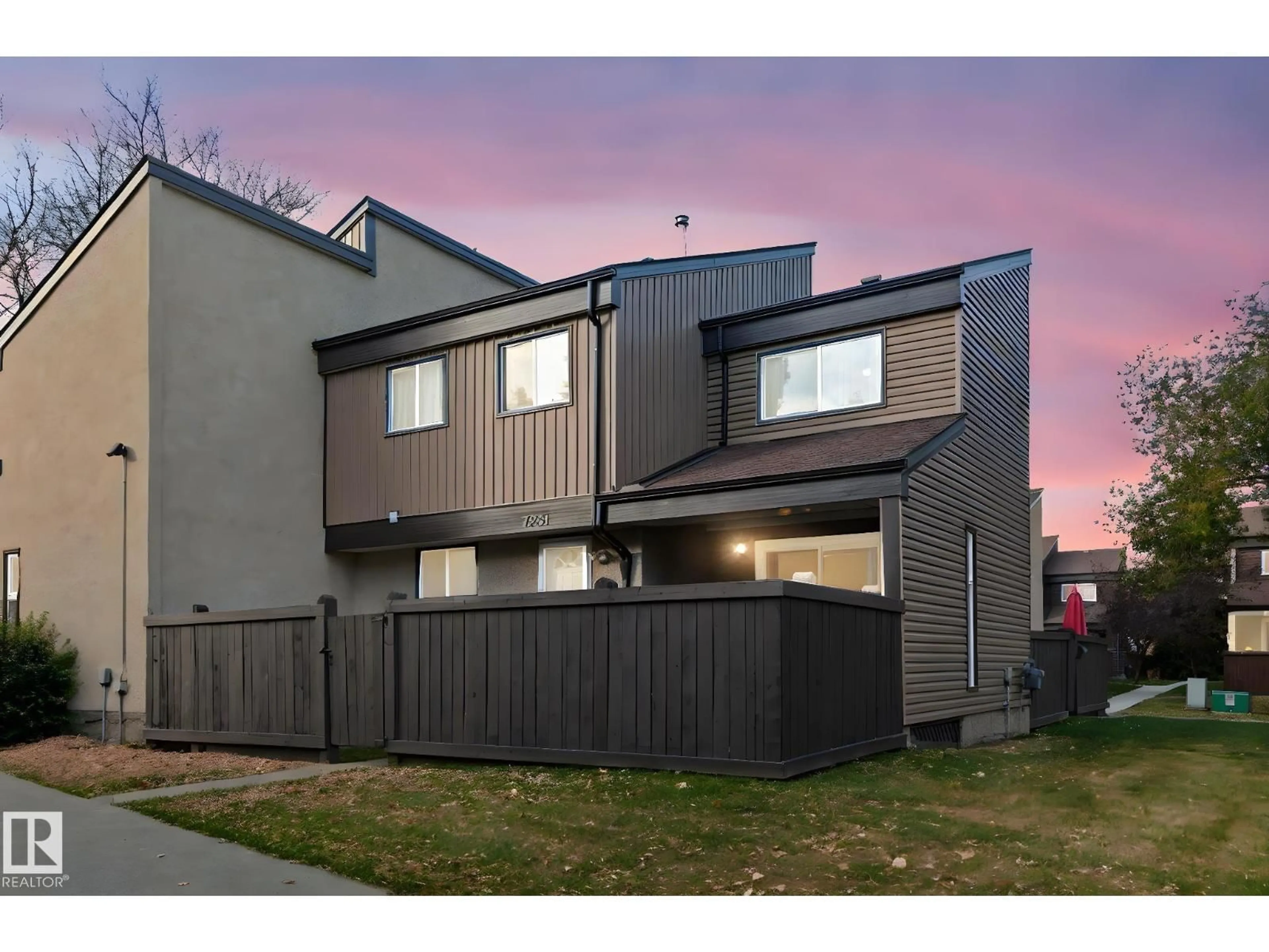 Unknown for 7231 180 ST NW, Edmonton Alberta T5T3G1