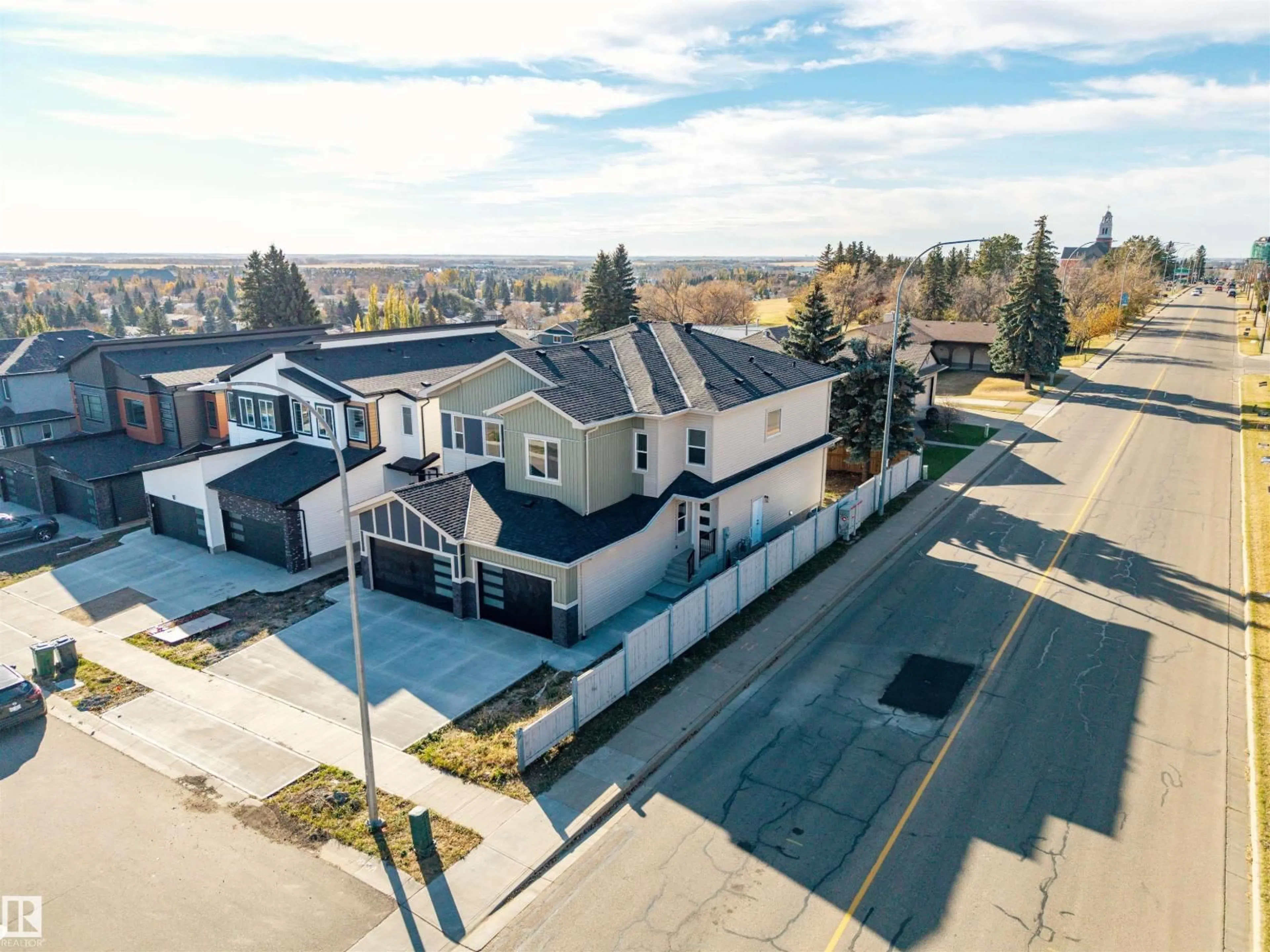 A pic from outside/outdoor area/front of a property/back of a property/a pic from drone, street for 4912 46 ST, Beaumont Alberta T6X1H9