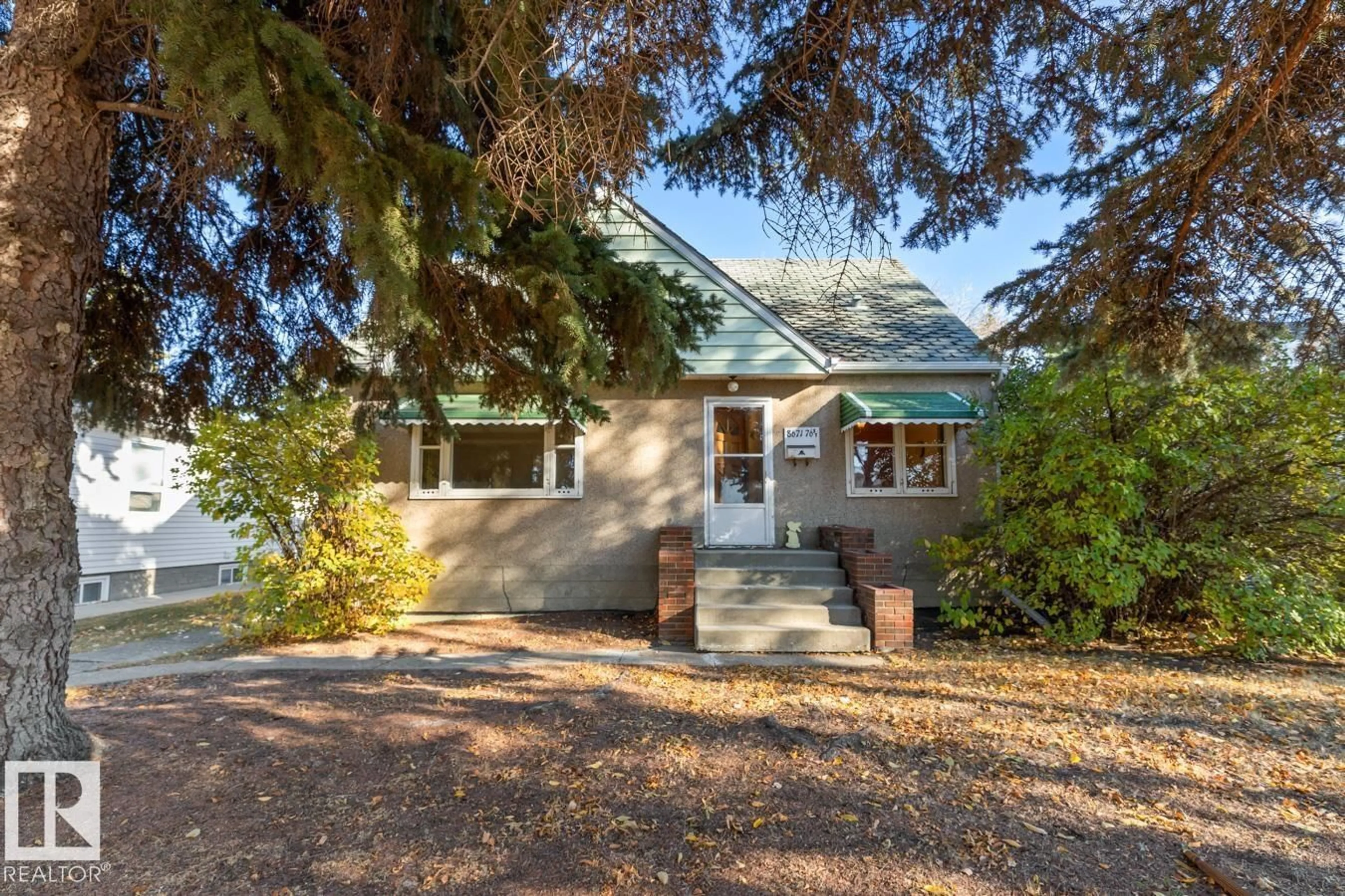 Unknown for 8671 76 ST, Edmonton Alberta T6C2K1