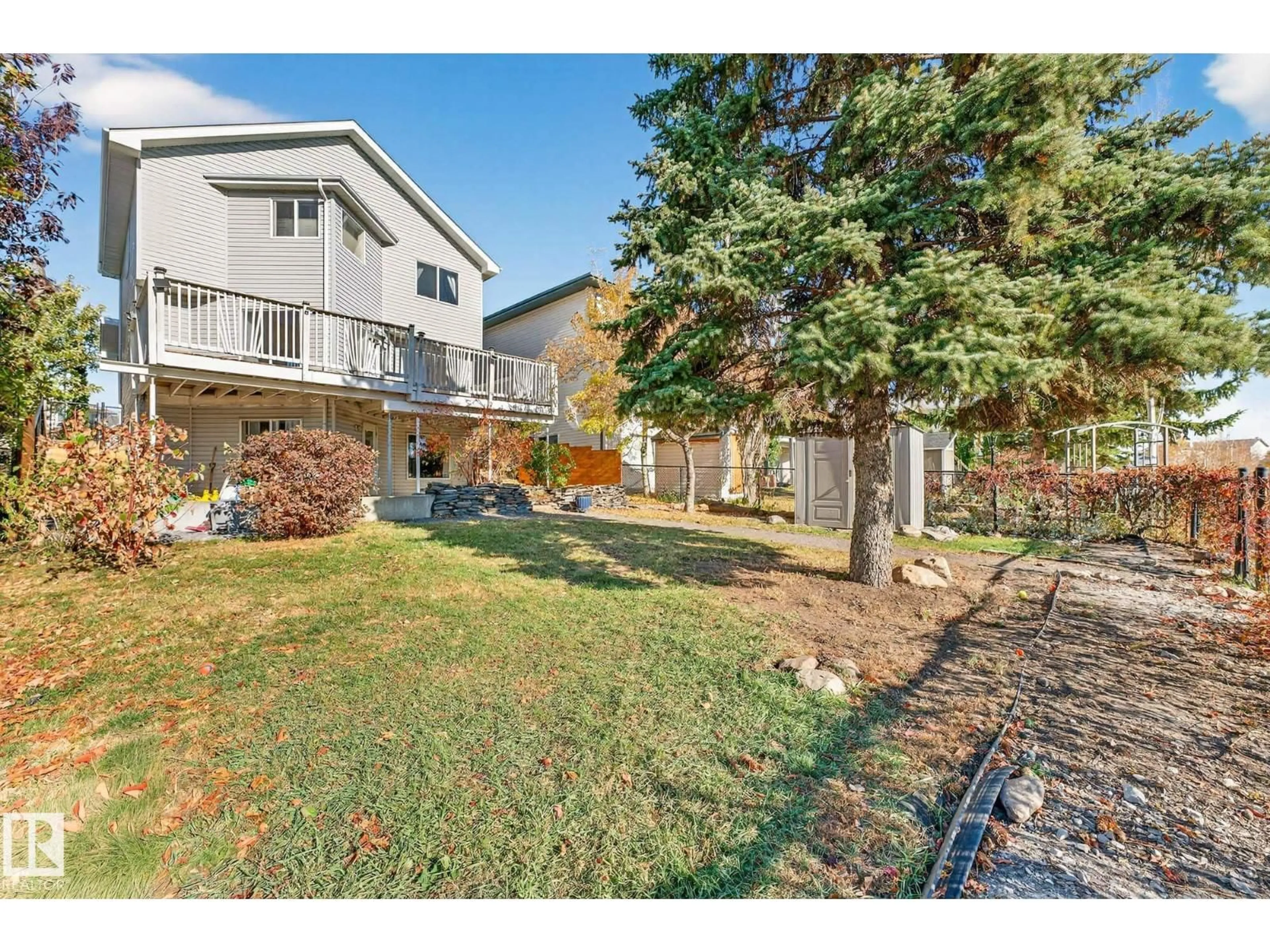A pic from outside/outdoor area/front of a property/back of a property/a pic from drone, unknown for 3327 32 AV, Edmonton Alberta T6T1X7