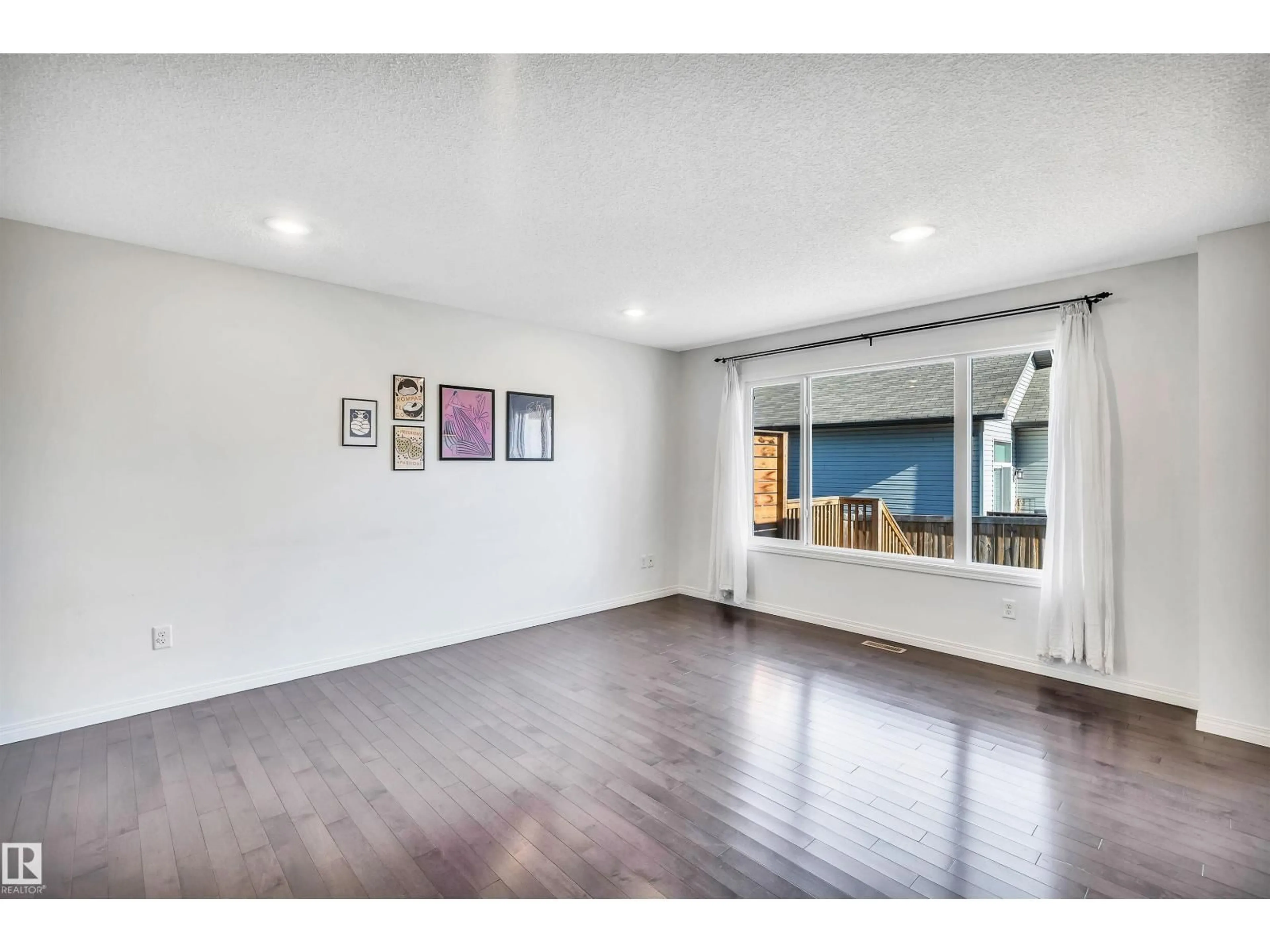 A pic of a room for SW - 513 173A ST, Edmonton Alberta T6W2A5