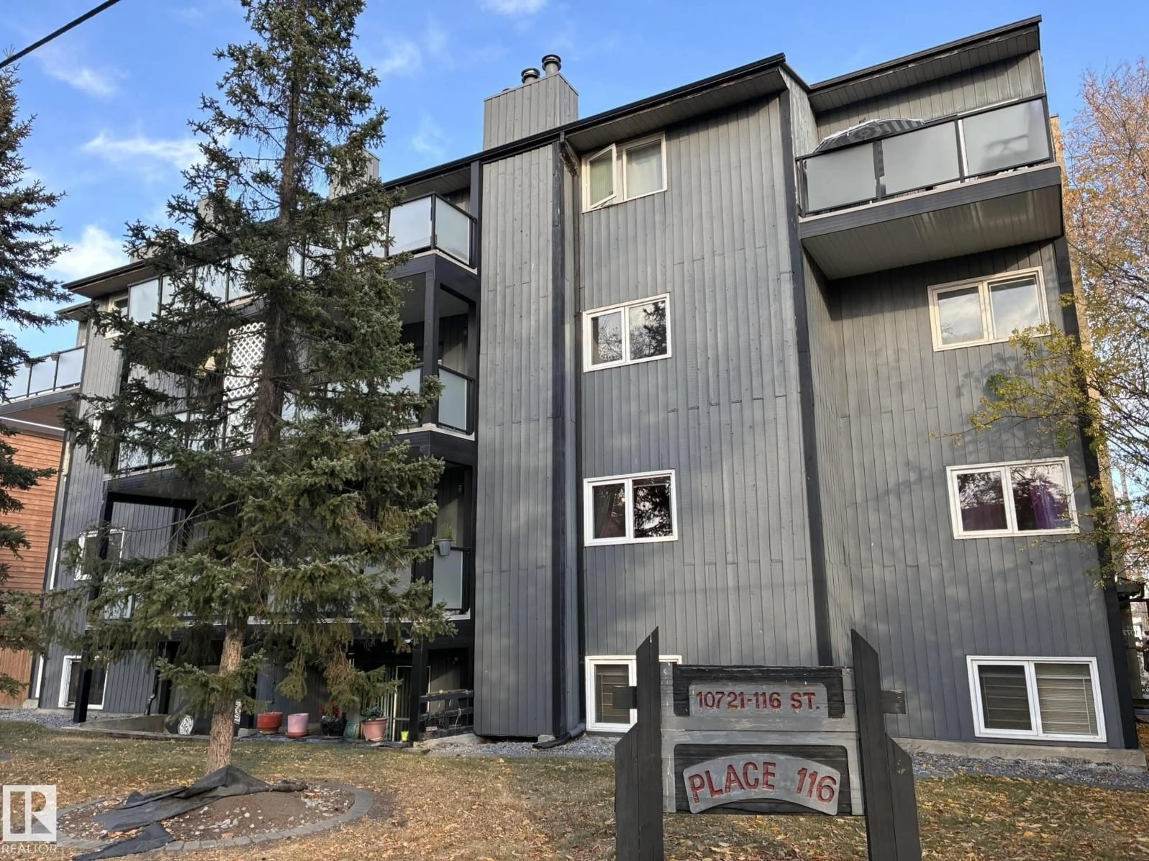 Unknown for 17 10721 116 ST NW, Edmonton Alberta T5H3M3