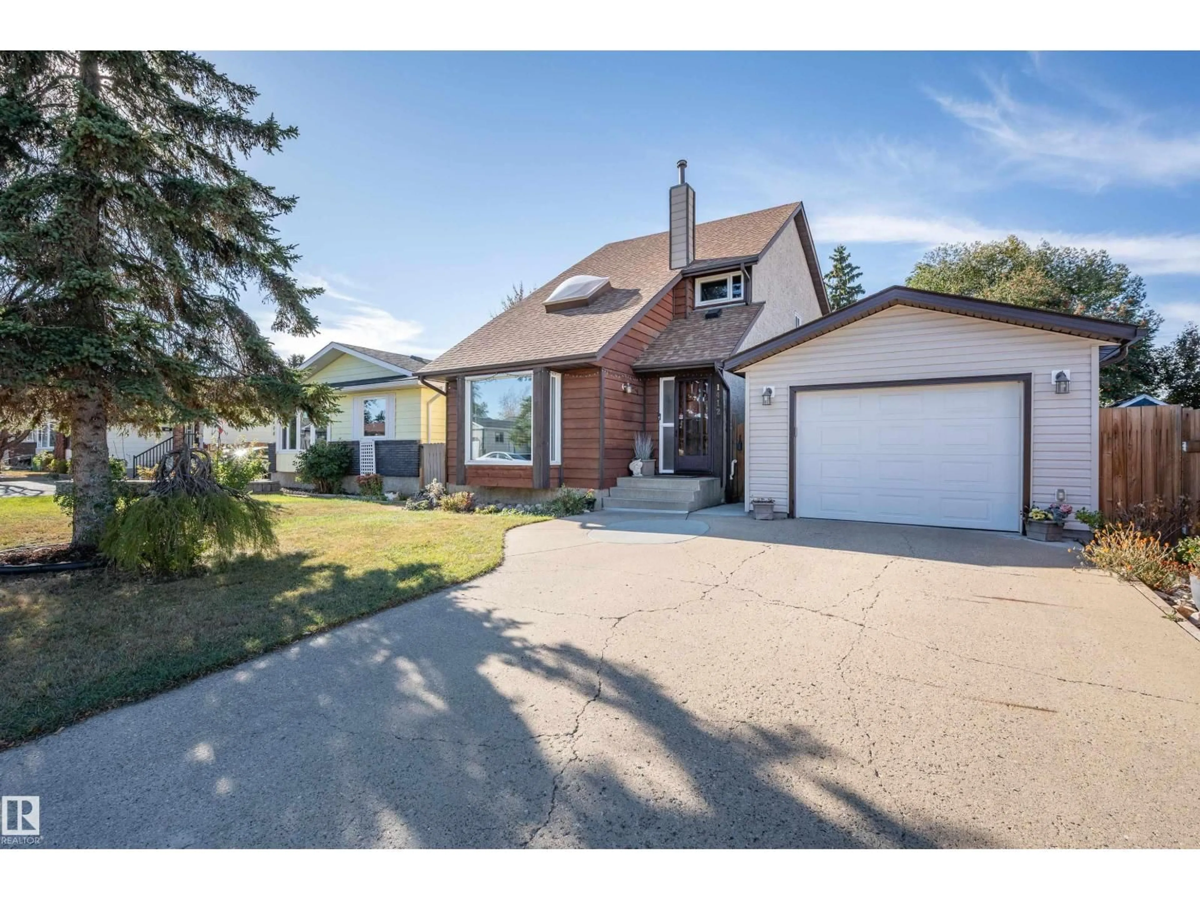 Unknown for 1412 35 ST, Edmonton Alberta T6L3E8