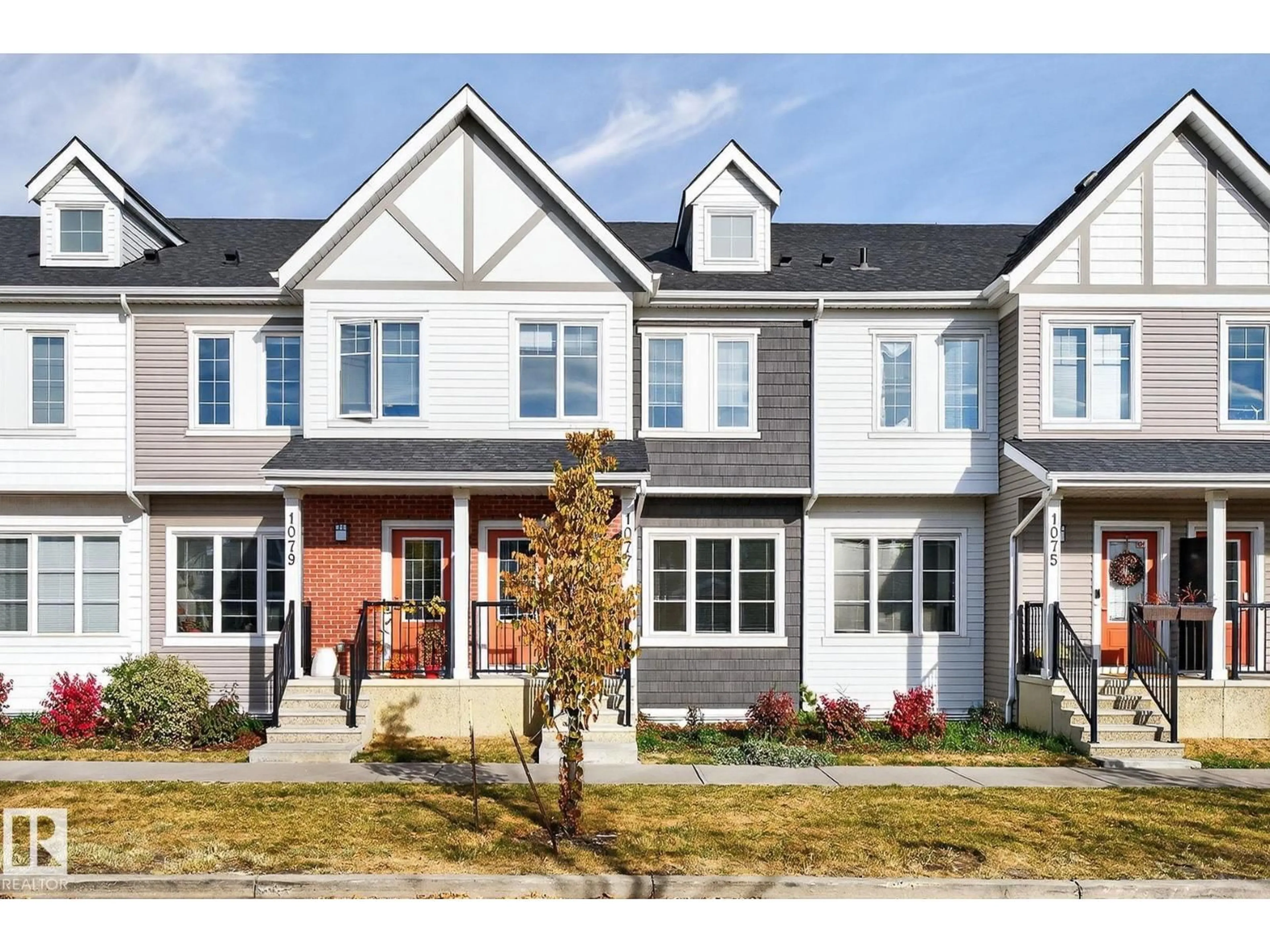 Home with brick exterior material, street for 1077 GAULT BOULEVARD, Edmonton Alberta T5E6W3