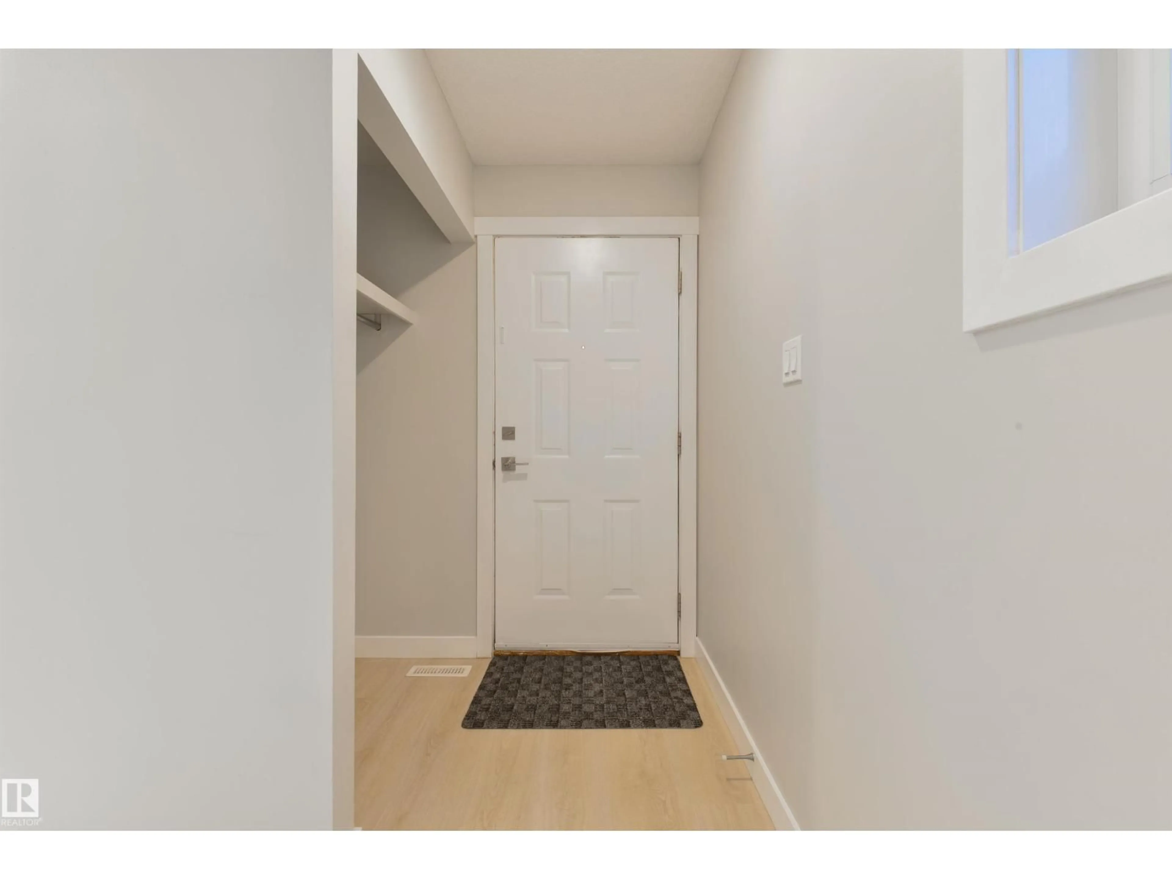 Indoor entryway for 7942 82 AV, Edmonton Alberta T6C0Y2
