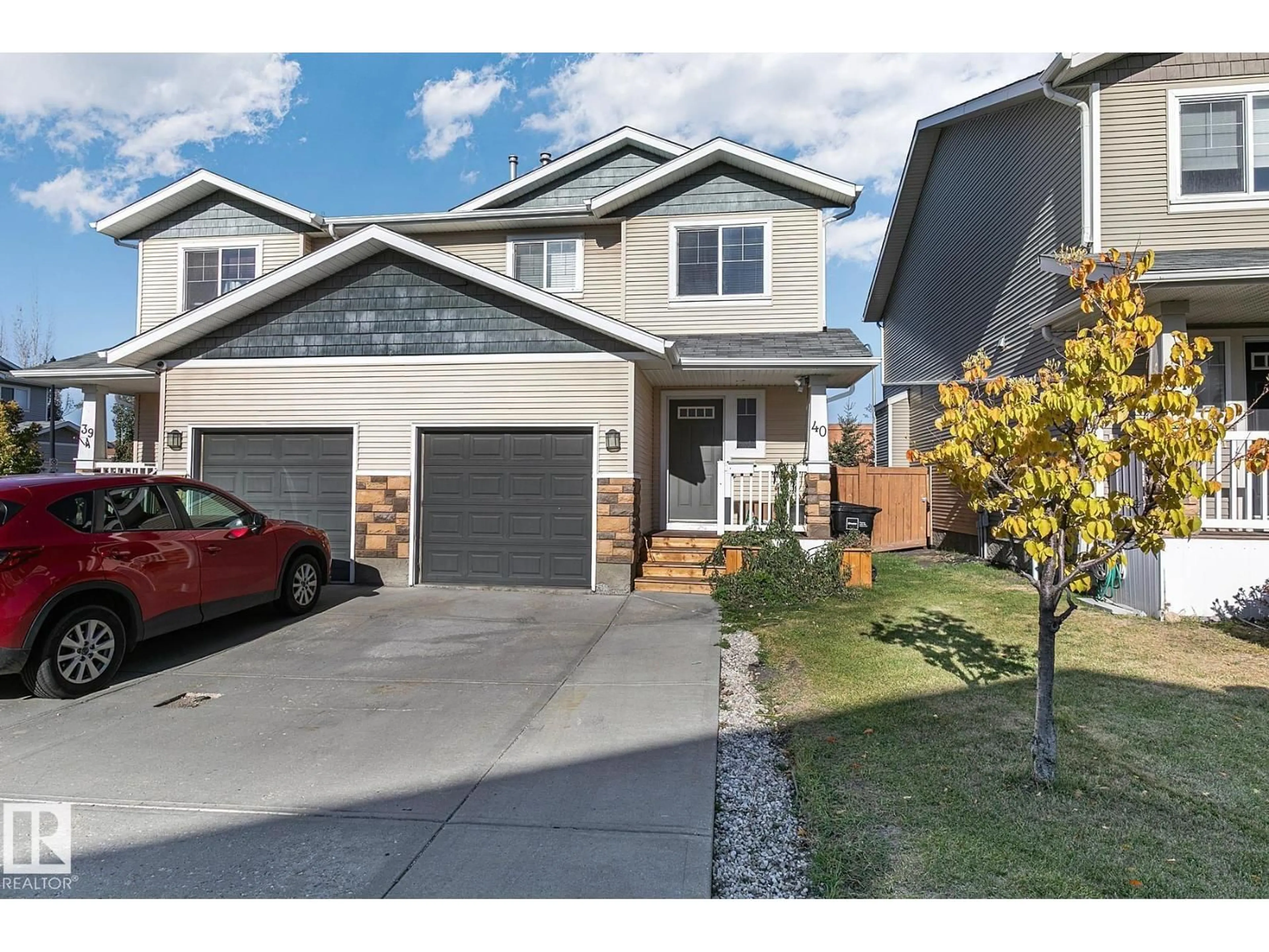 Home with vinyl exterior material, street for #40 - 14208 36 ST NW, Edmonton Alberta T5Y0E4