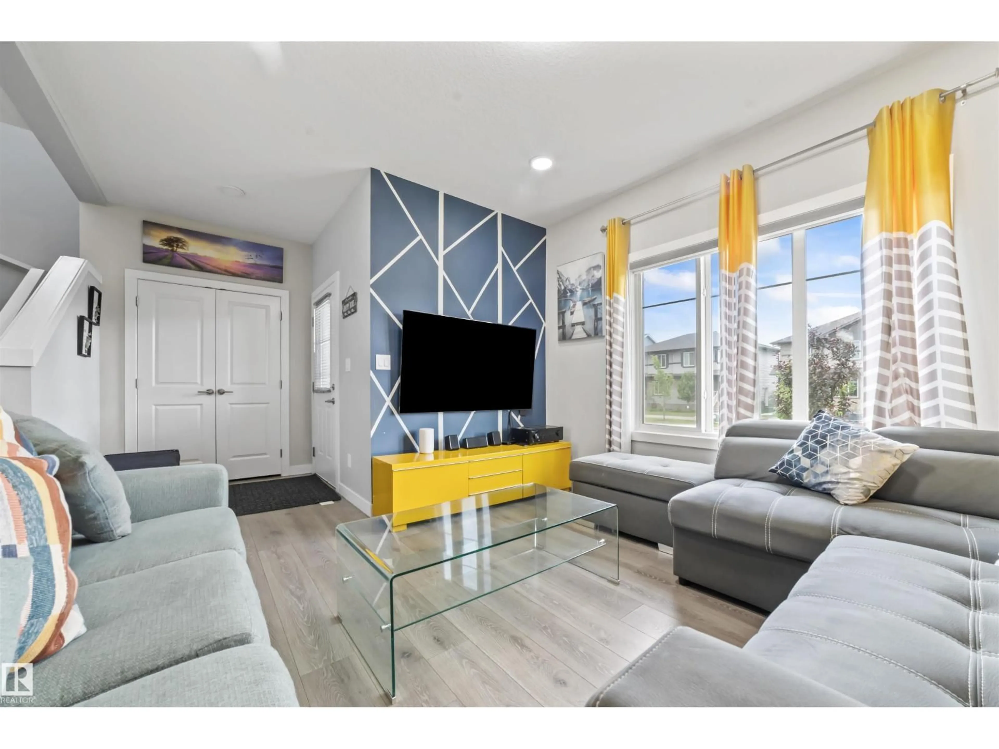 Living room with furniture, unknown for 2153 MAPLE RD, Edmonton Alberta T6T2L4