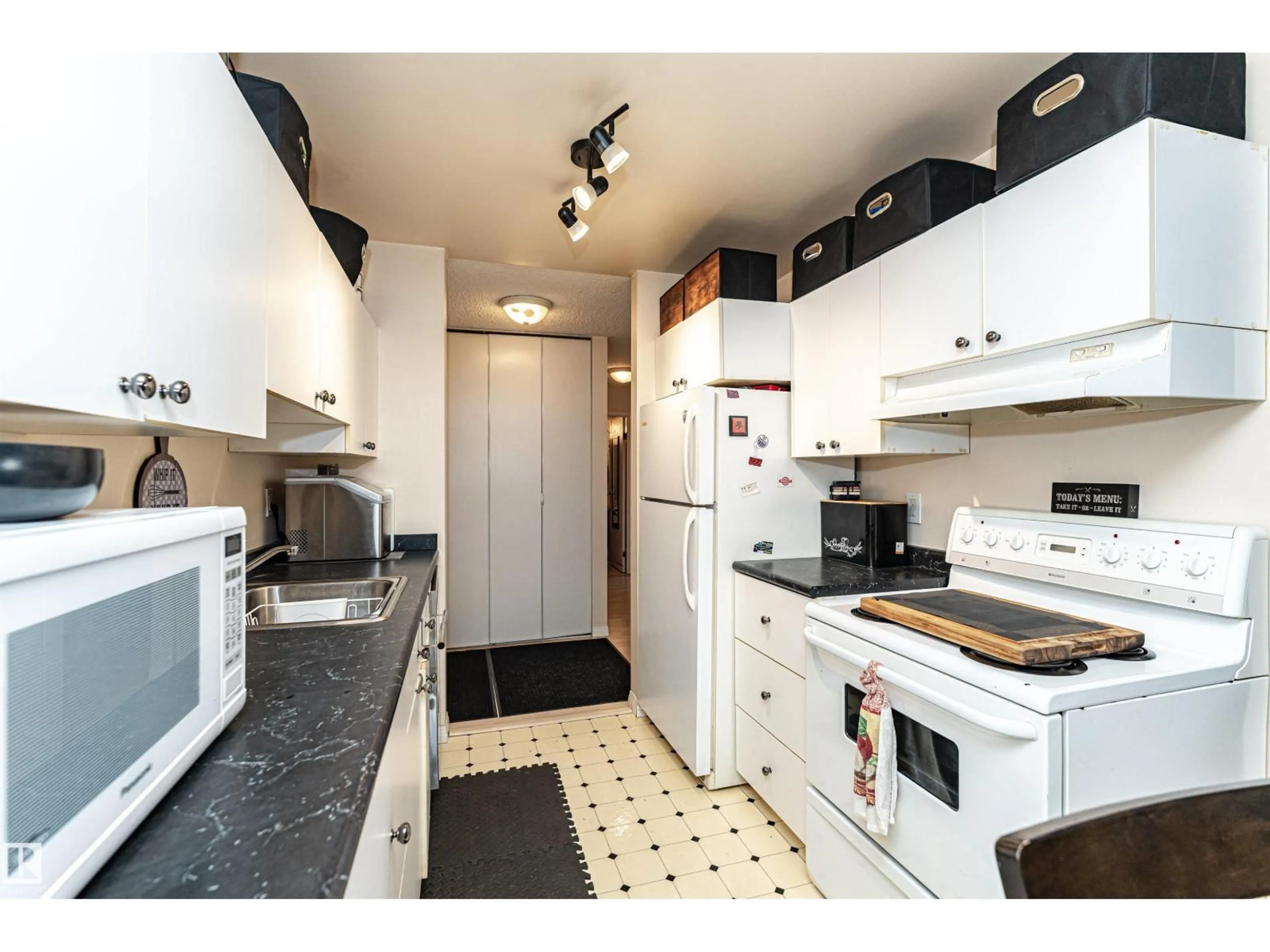 Standard kitchen, unknown for #305 - 5316 118 AV, Edmonton Alberta T5W1C4
