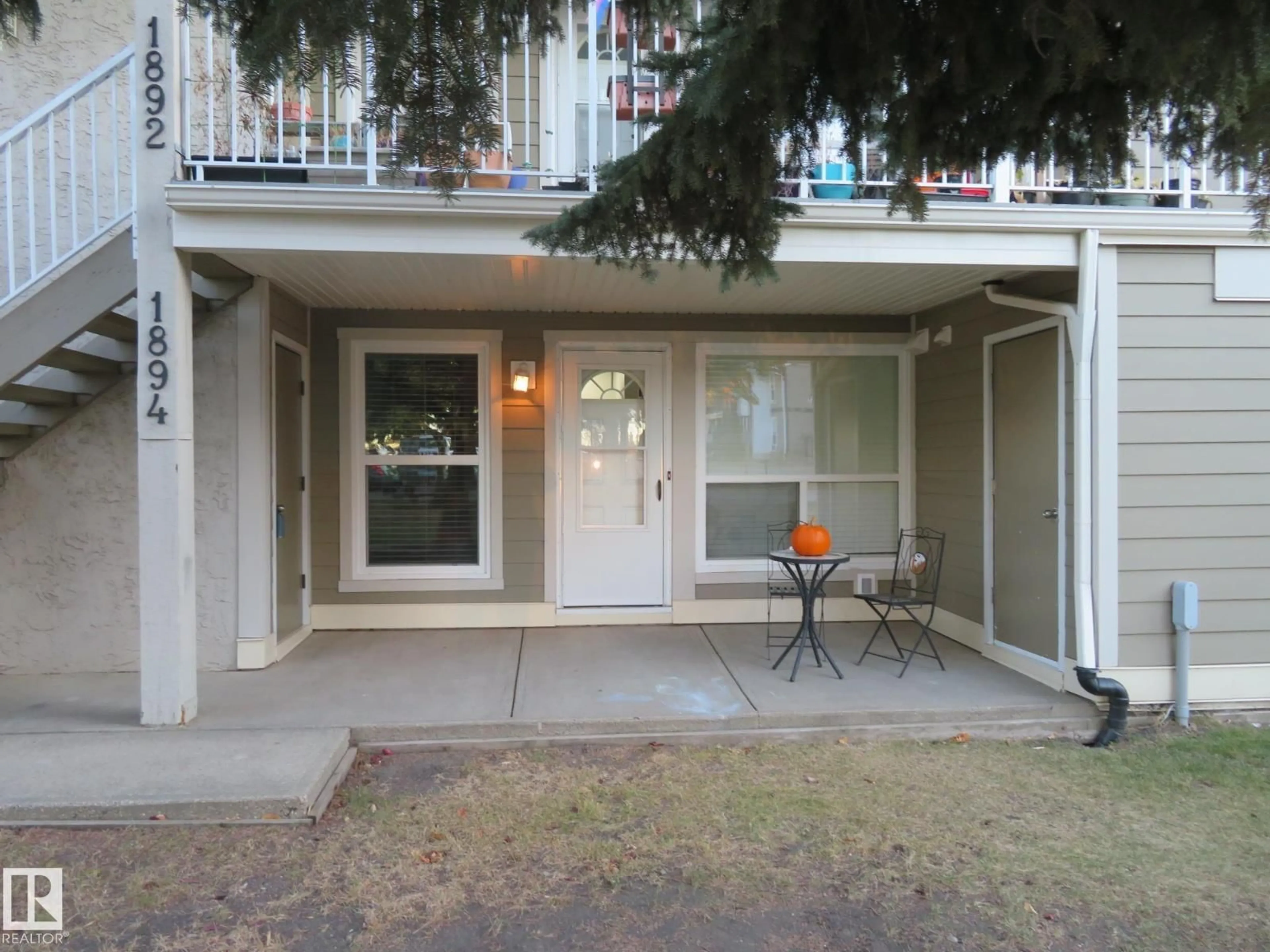 Patio, street for NW - 1894 111A ST, Edmonton Alberta T6J4T7