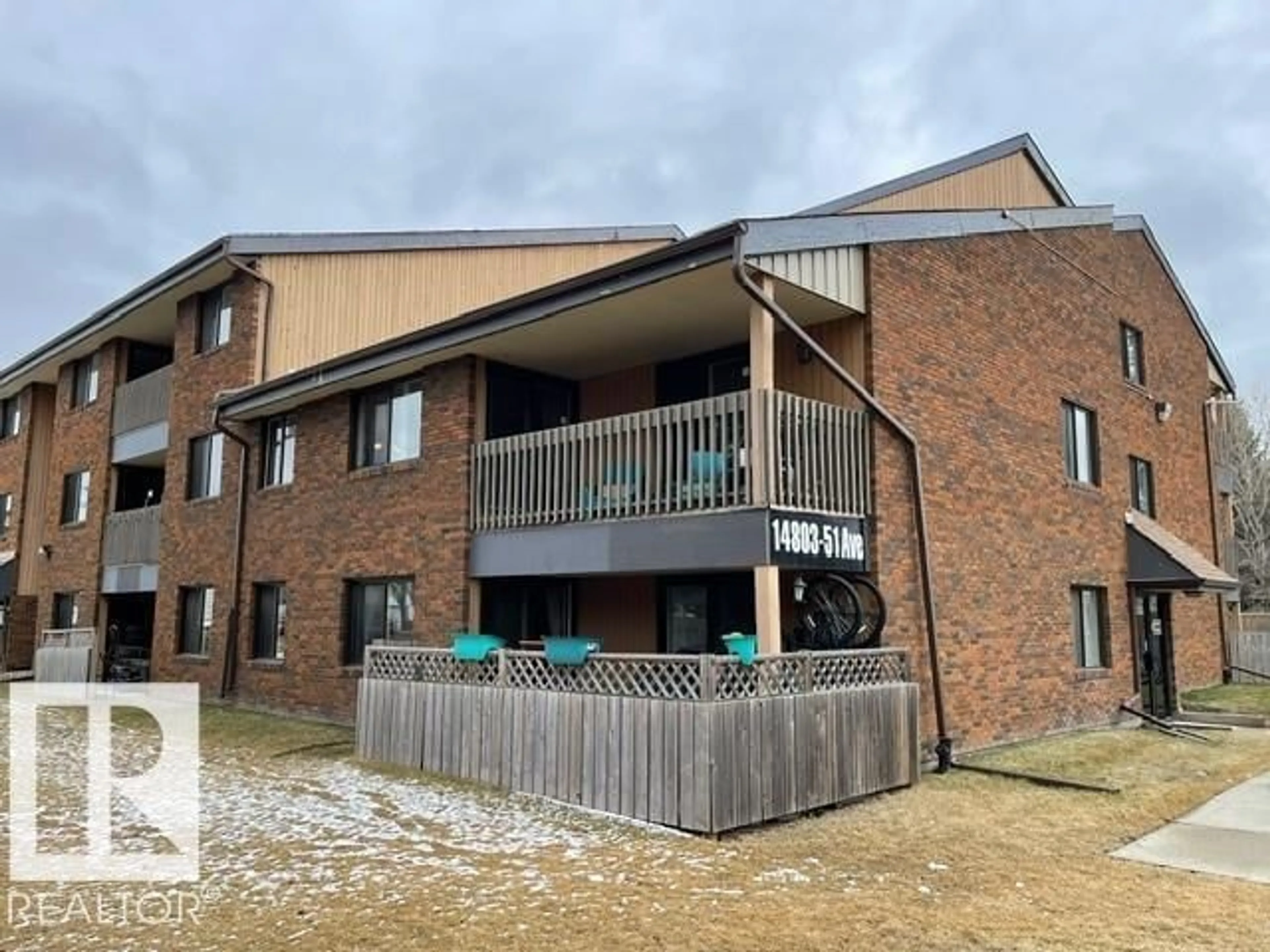 A pic from outside/outdoor area/front of a property/back of a property/a pic from drone, building for #208 - 14803 51 AV, Edmonton Alberta T6H5G4