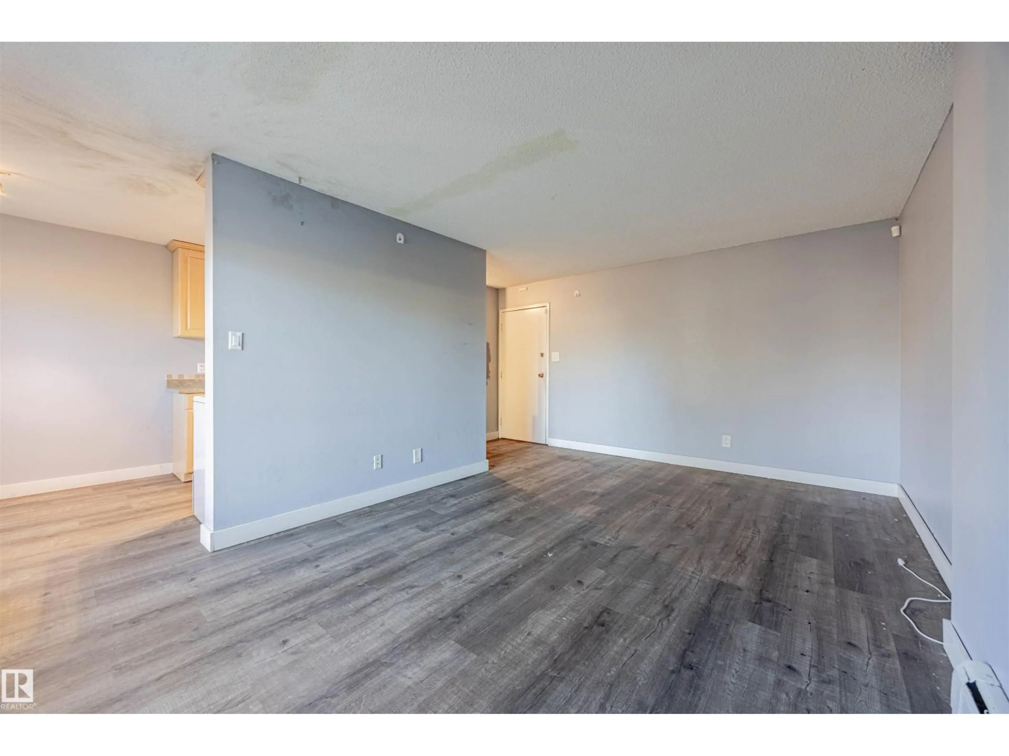 A pic of a room for #28 - 11255 31 AV, Edmonton Alberta T6J3V6