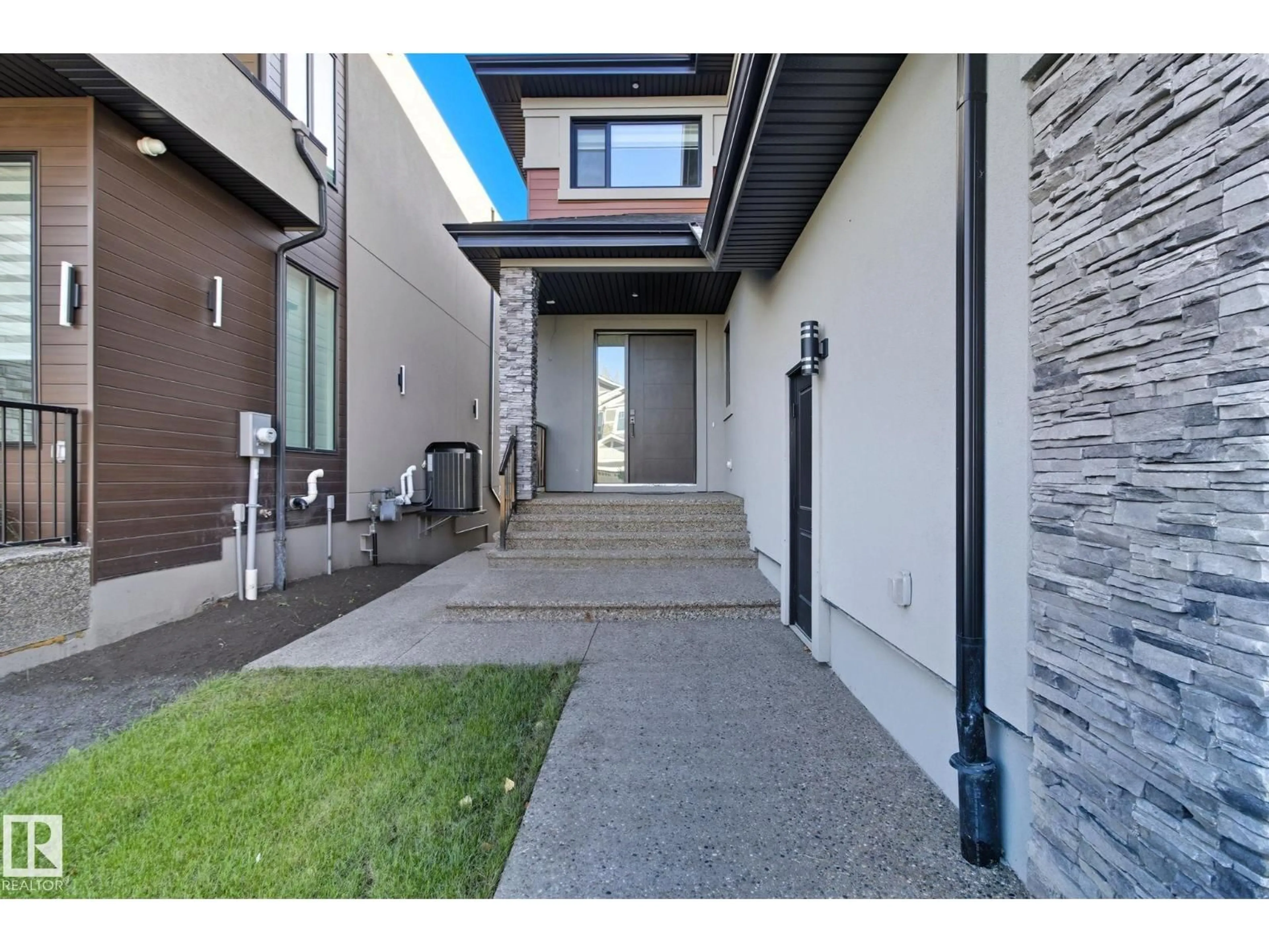 Unknown for 5611 CAUTLEY COVE CV, Edmonton Alberta T6W4P7